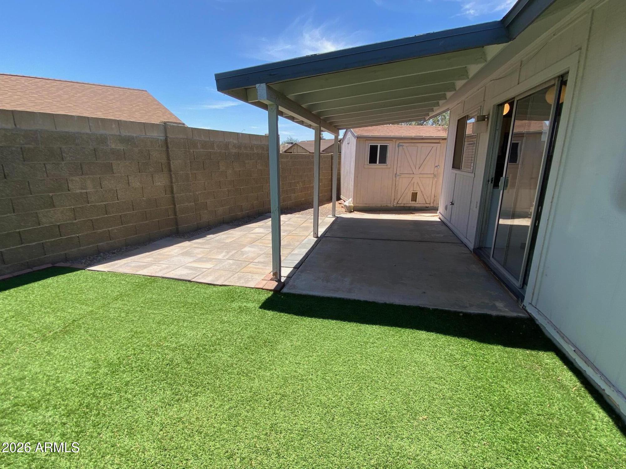 SUNCREST VILLAS EAST UNIT 2 - Residential Lease