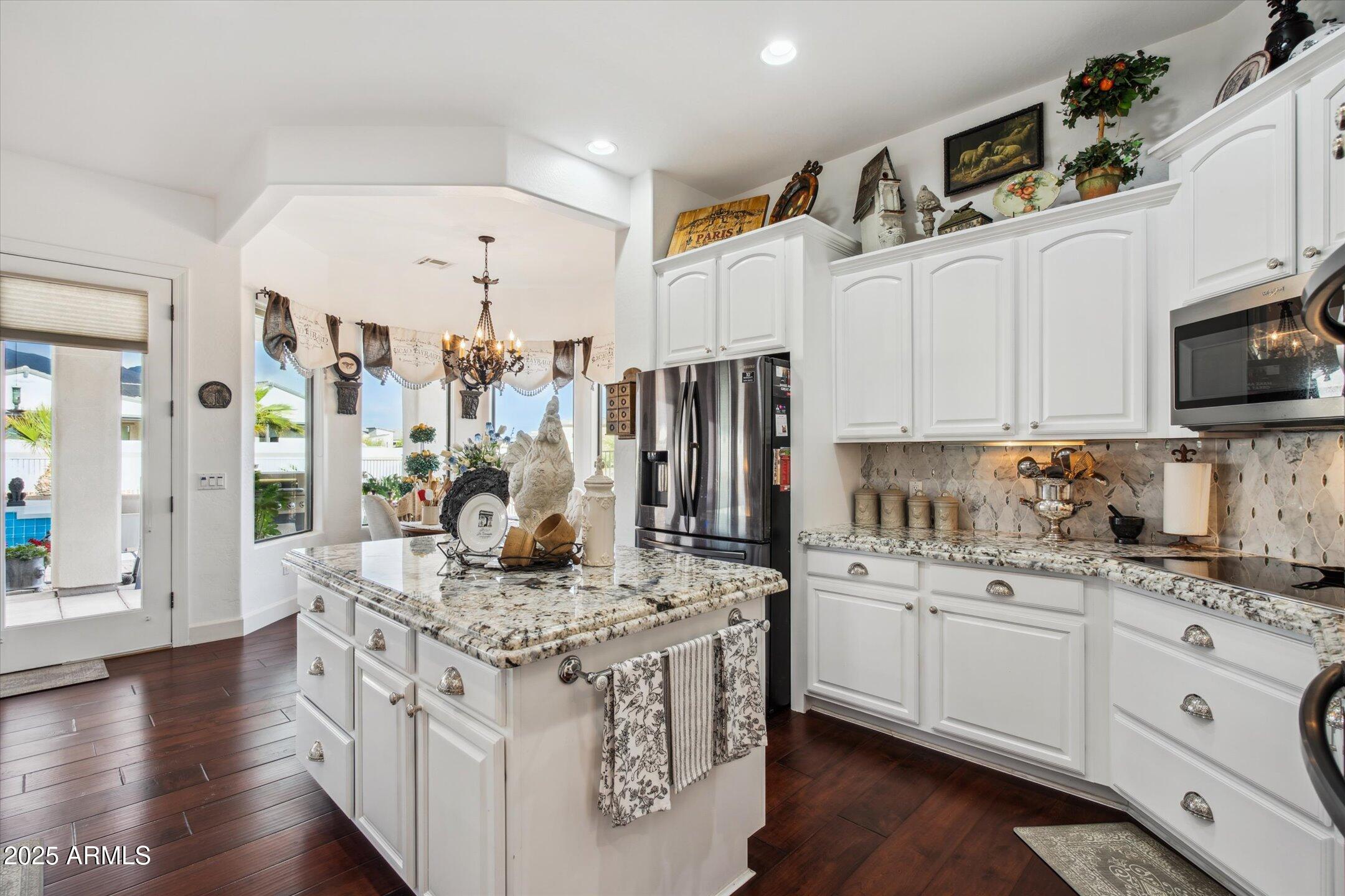 ARROYO VISTA ESTATES - Residential