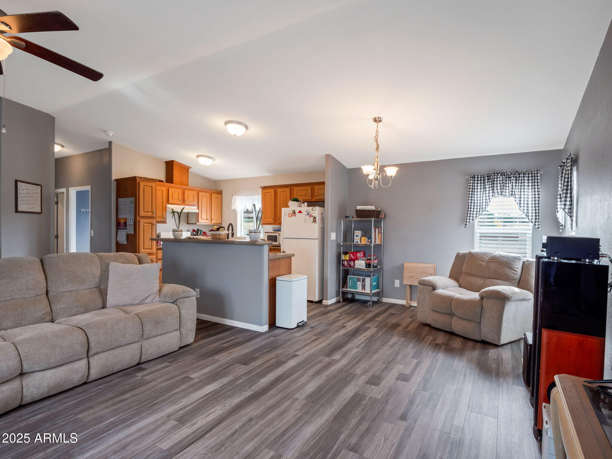 LAZY RIVER ACRES - Residential