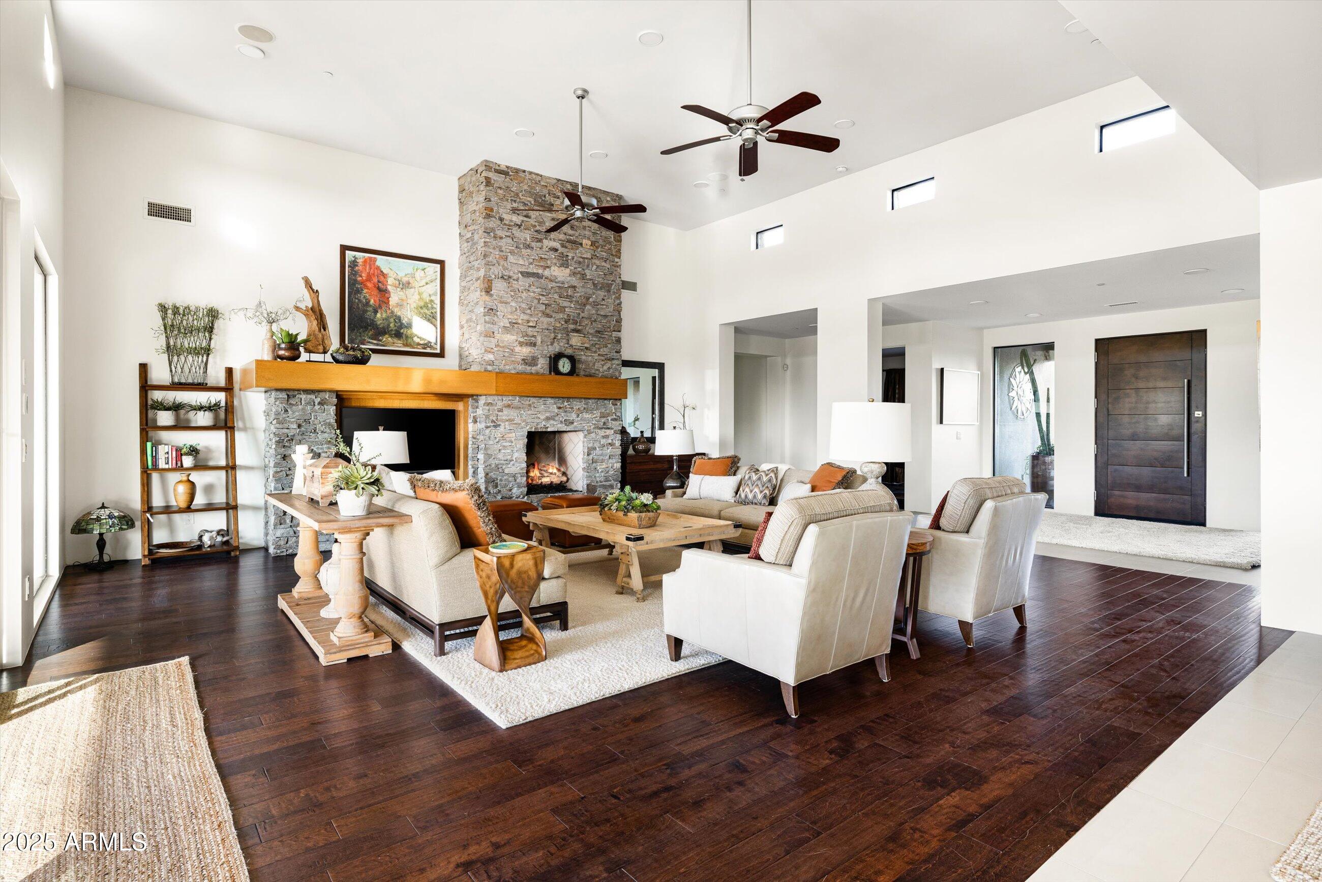 DESERT MOUNTAIN - Residential