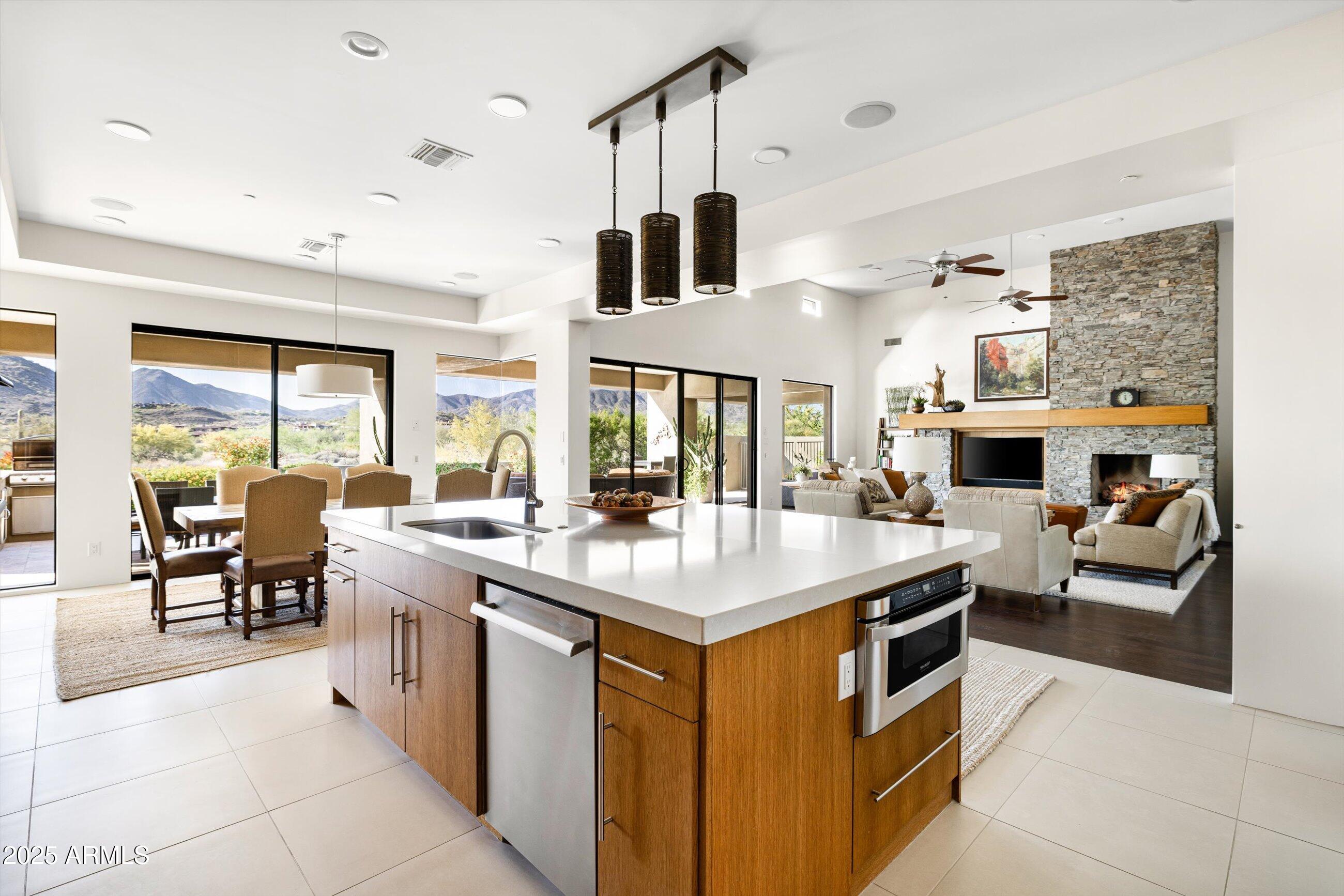 DESERT MOUNTAIN - Residential