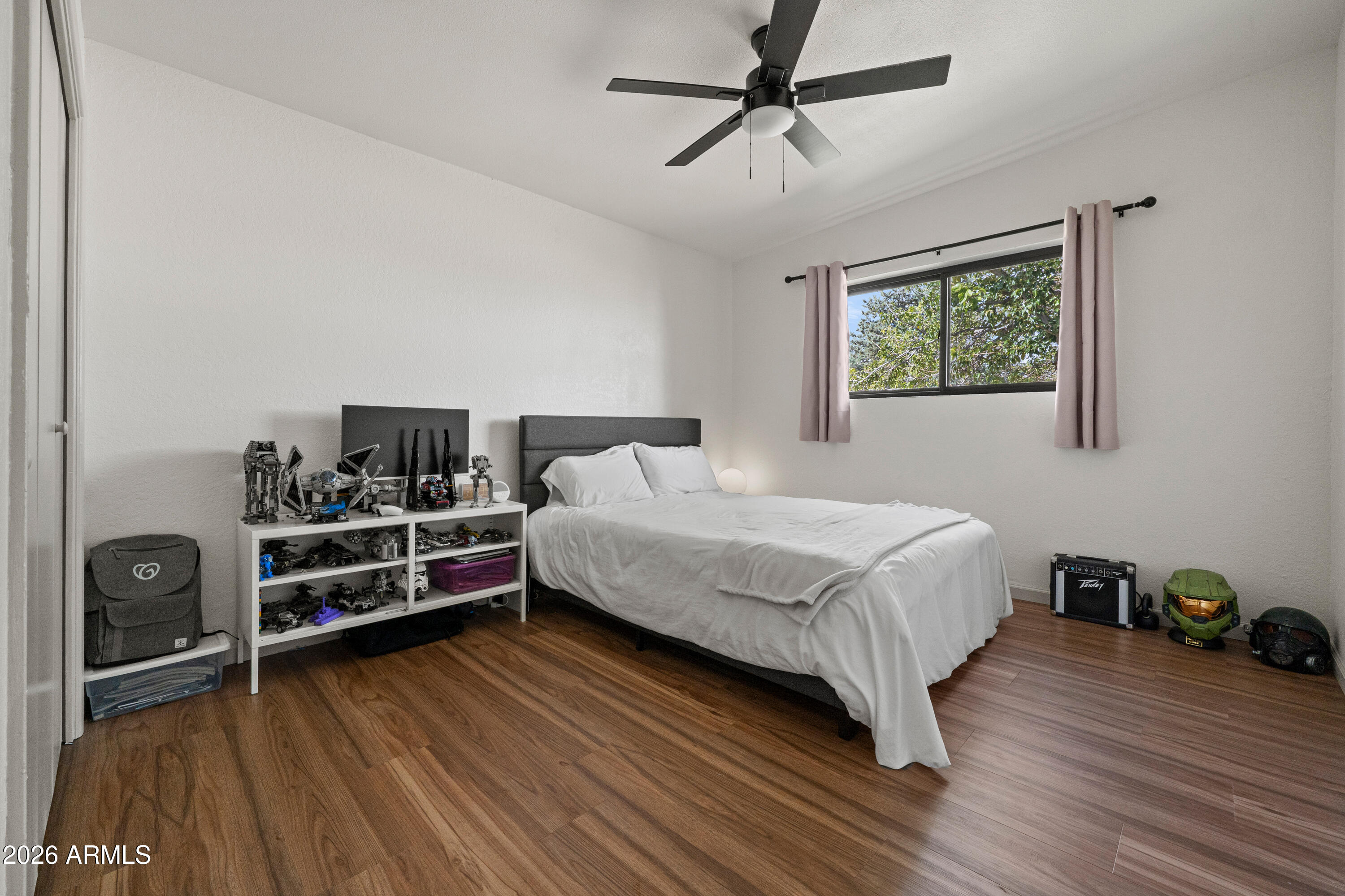 TOWN & COUNTRY ESTATES 4 - Residential