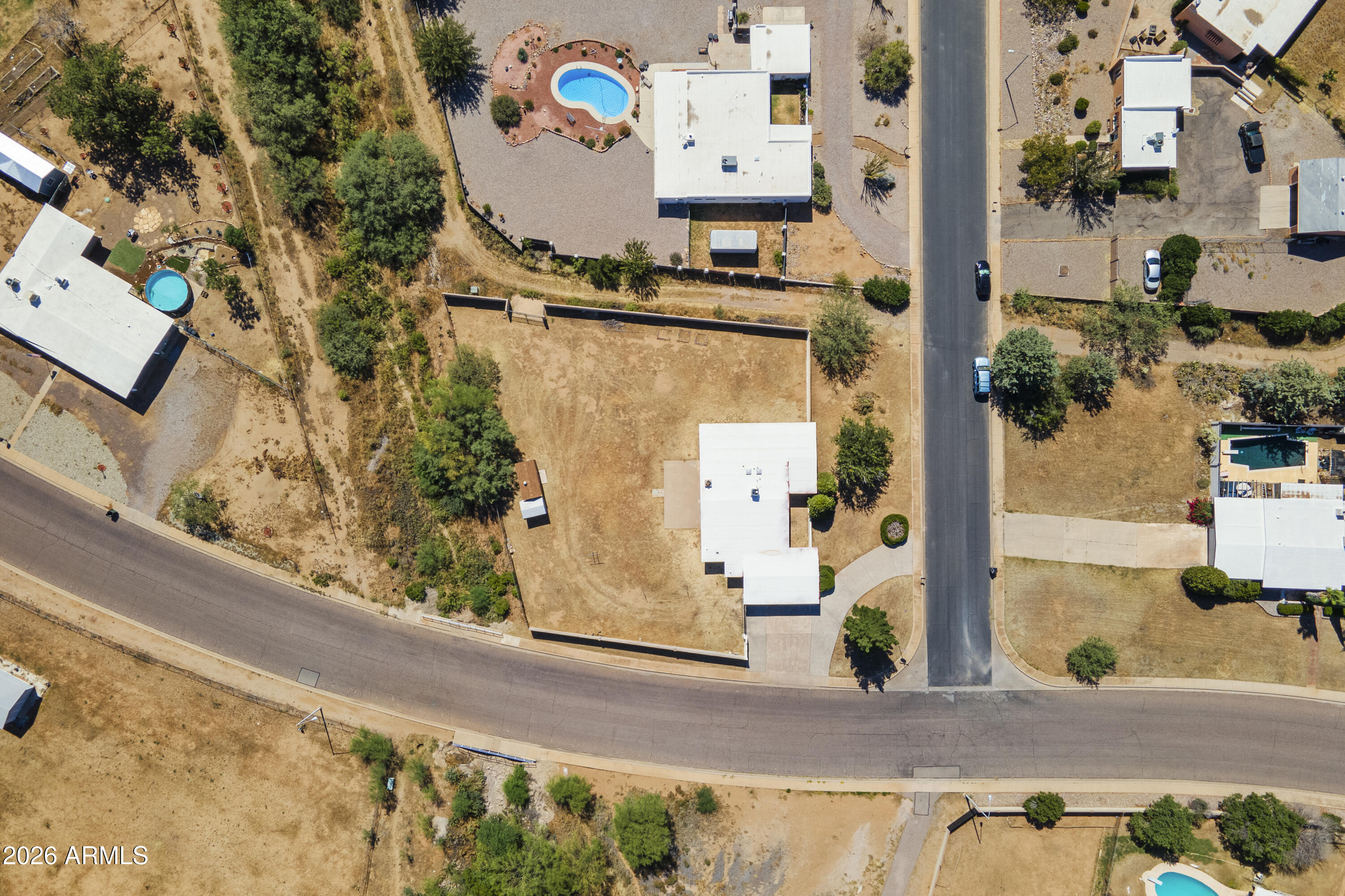 TOWN & COUNTRY ESTATES 4 - Residential