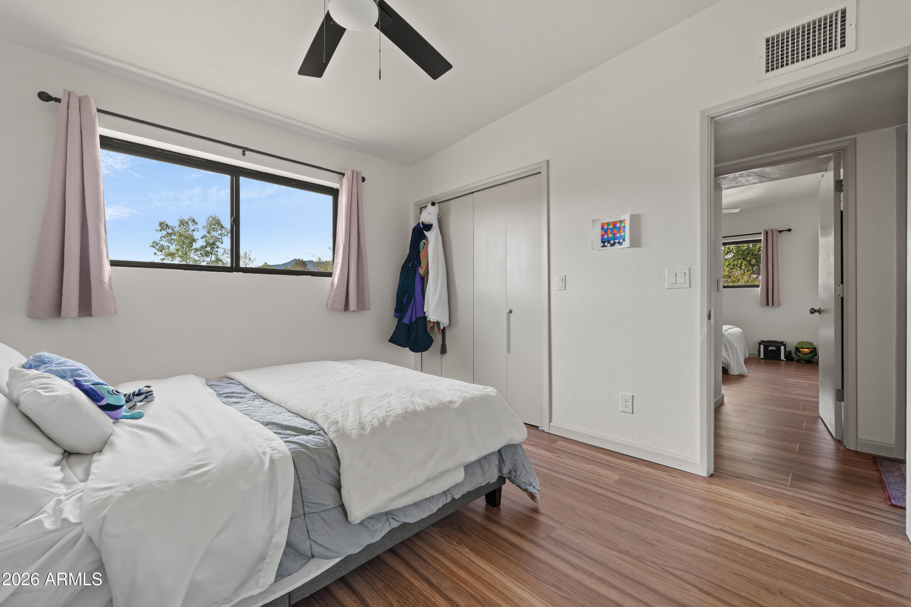 TOWN & COUNTRY ESTATES 4 - Residential
