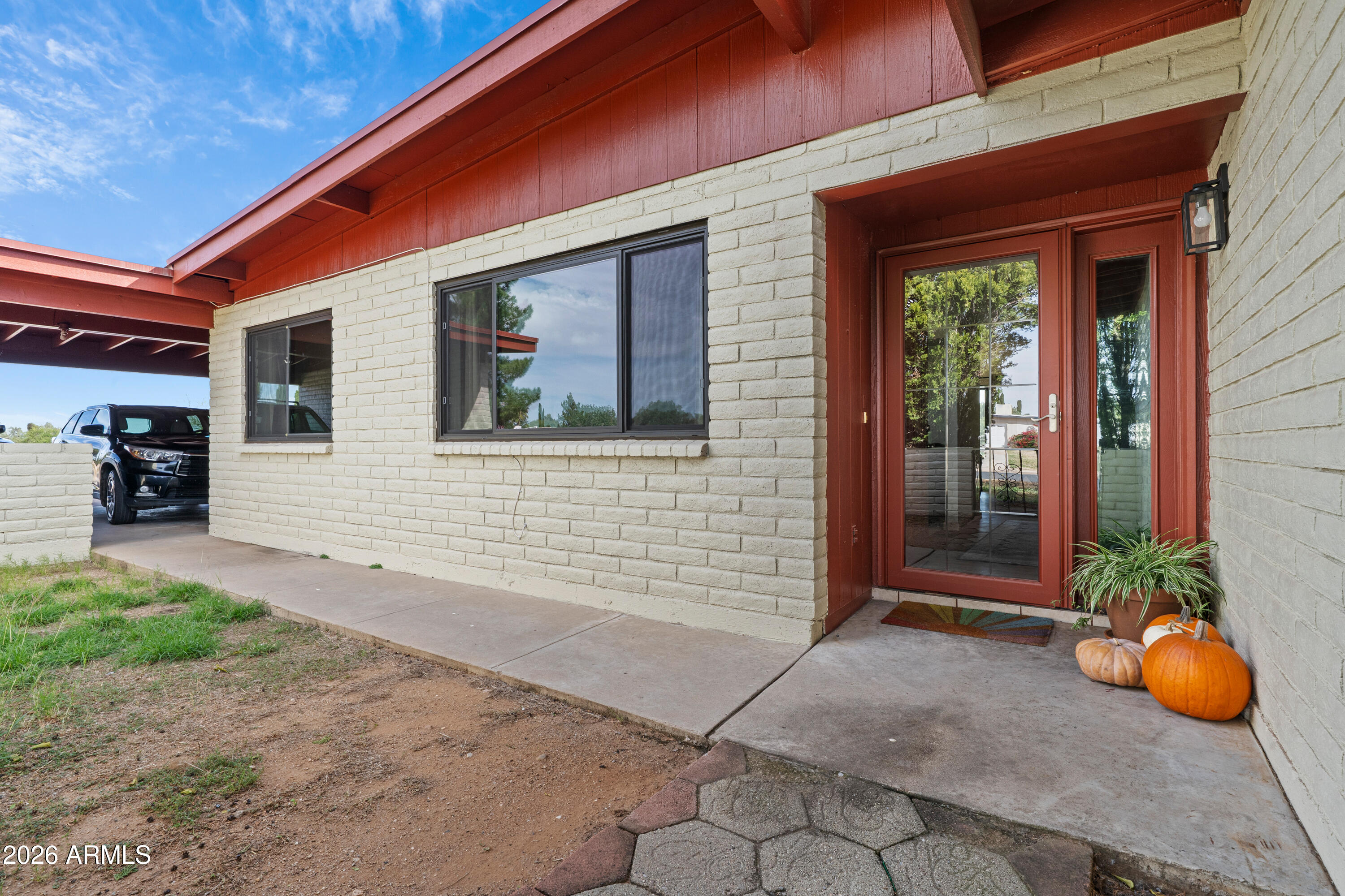 TOWN & COUNTRY ESTATES 4 - Residential