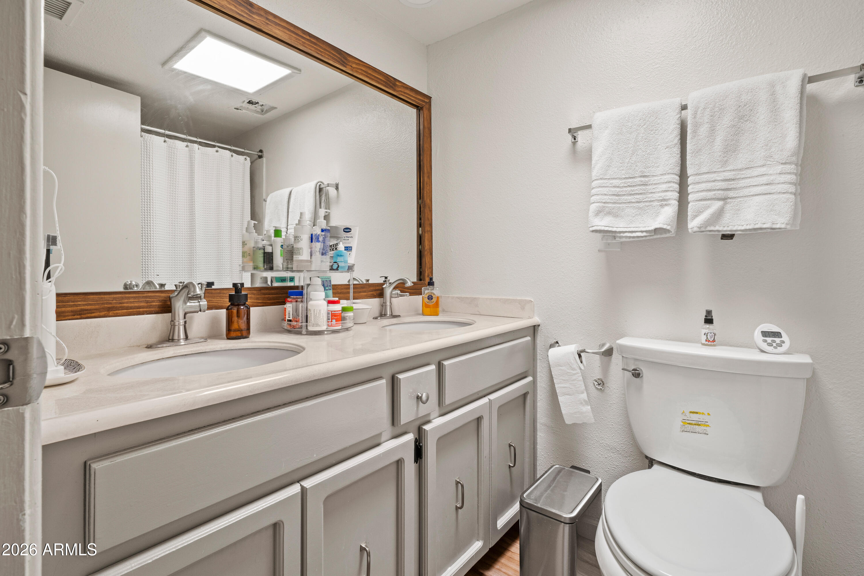 TOWN & COUNTRY ESTATES 4 - Residential
