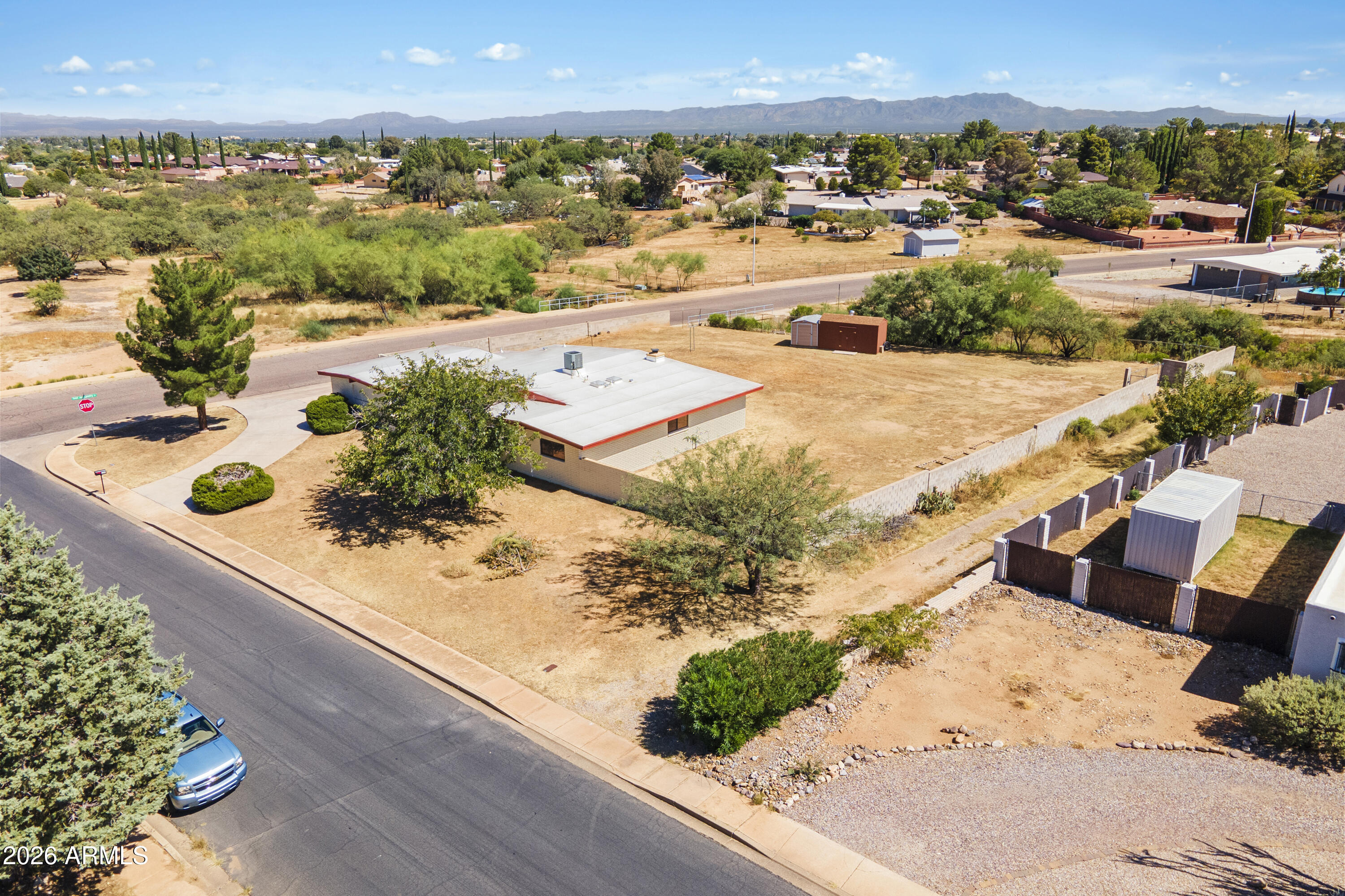 TOWN & COUNTRY ESTATES 4 - Residential