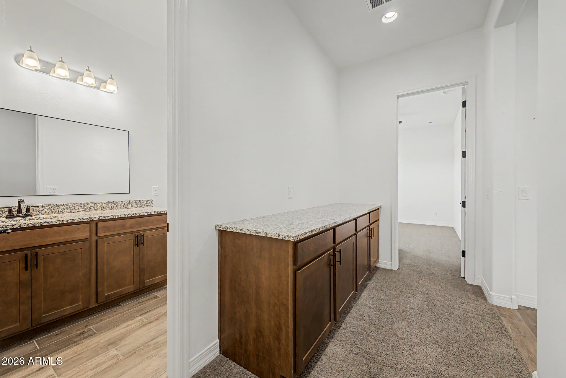 NORTH CREEK - Residential