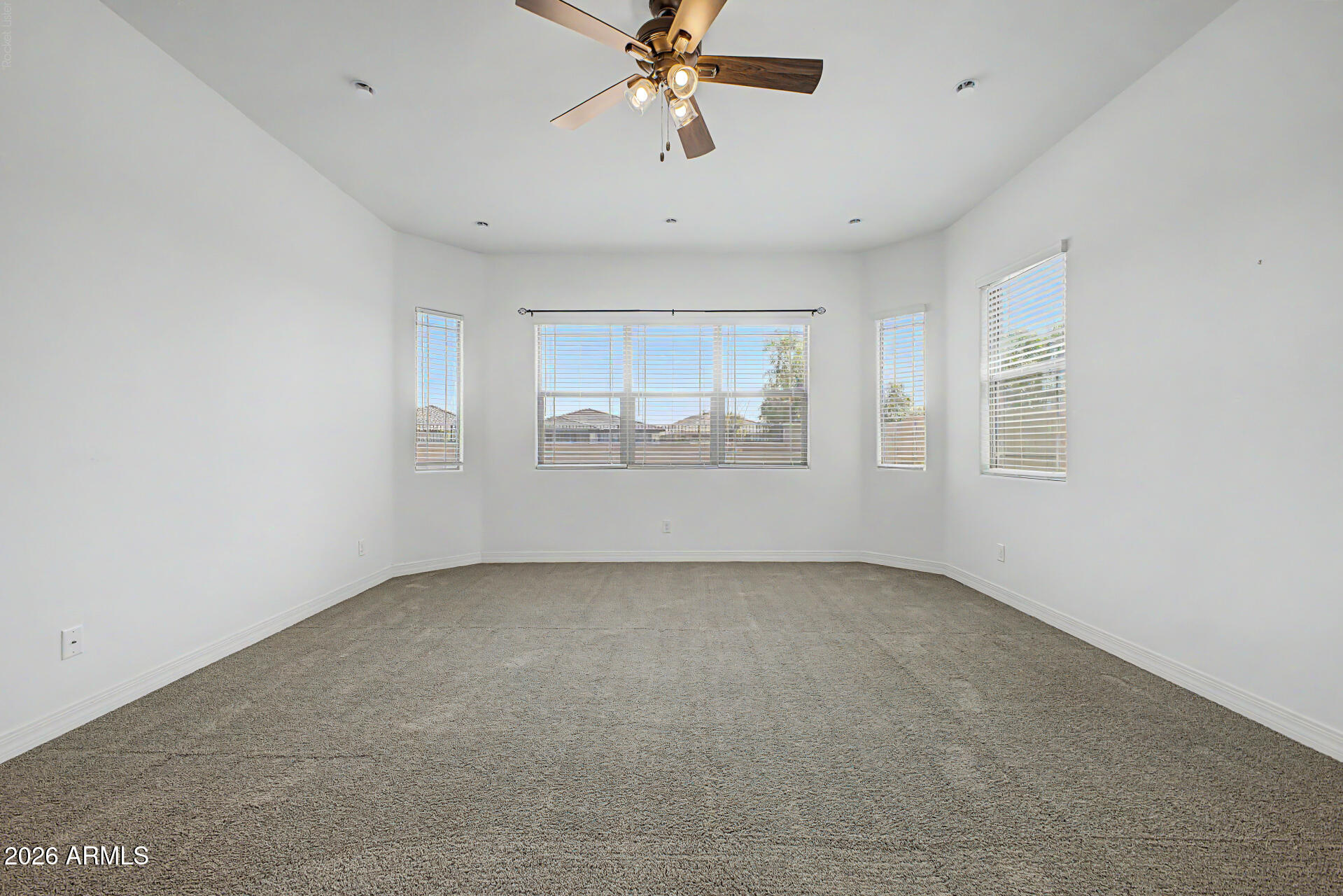 NORTH CREEK - Residential