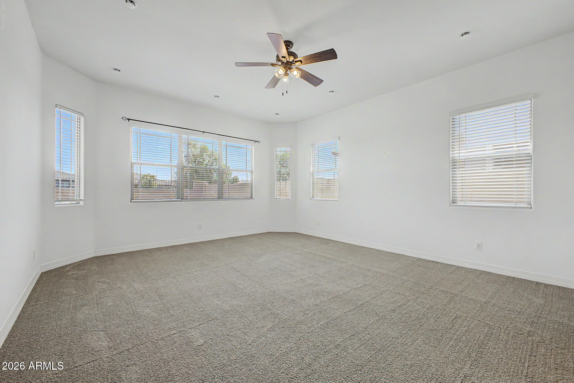 NORTH CREEK - Residential