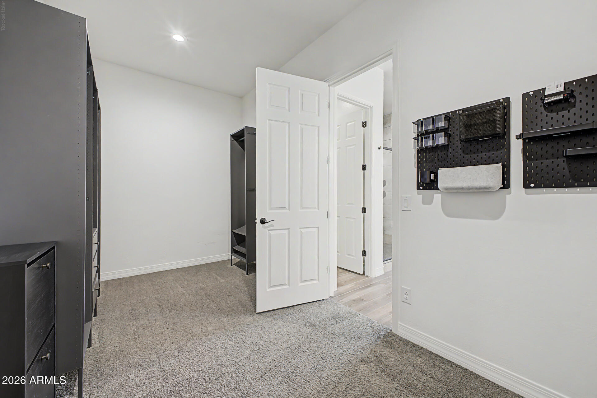 NORTH CREEK - Residential