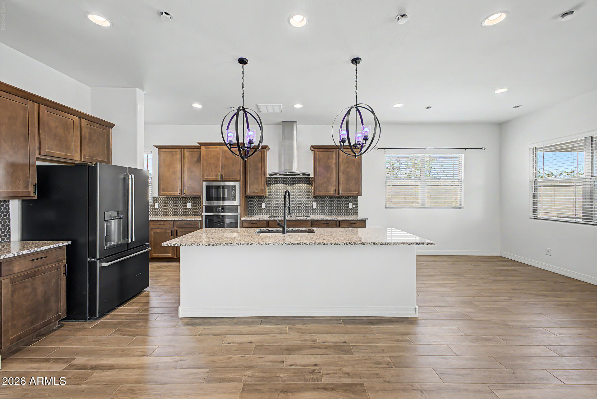 NORTH CREEK - Residential