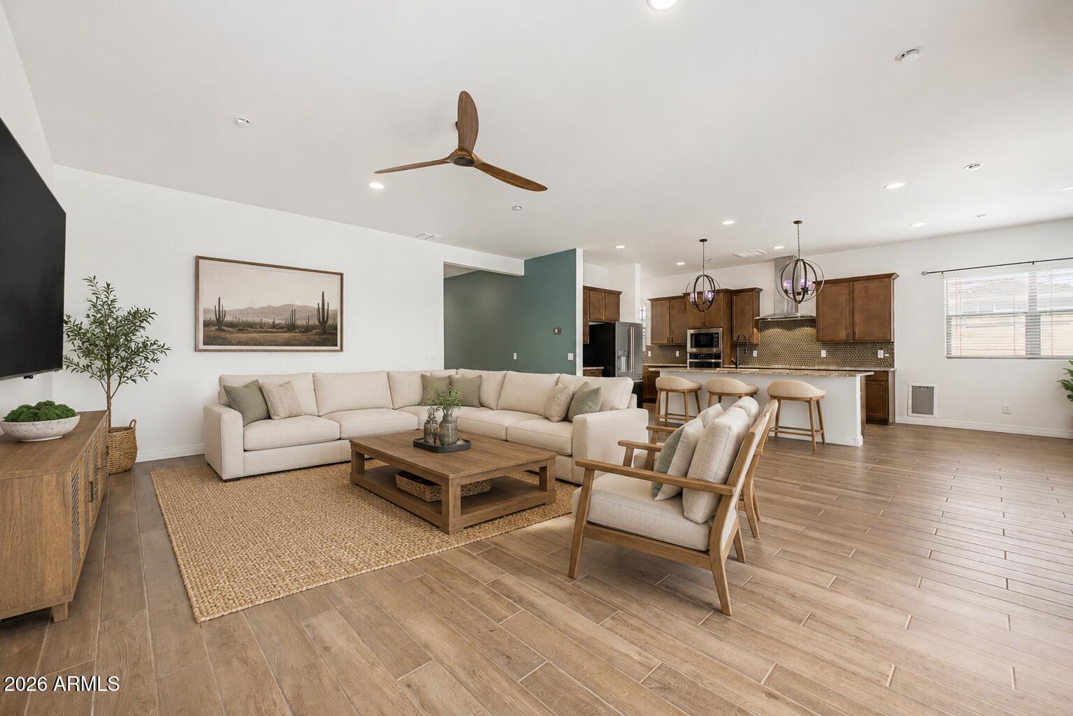 NORTH CREEK - Residential
