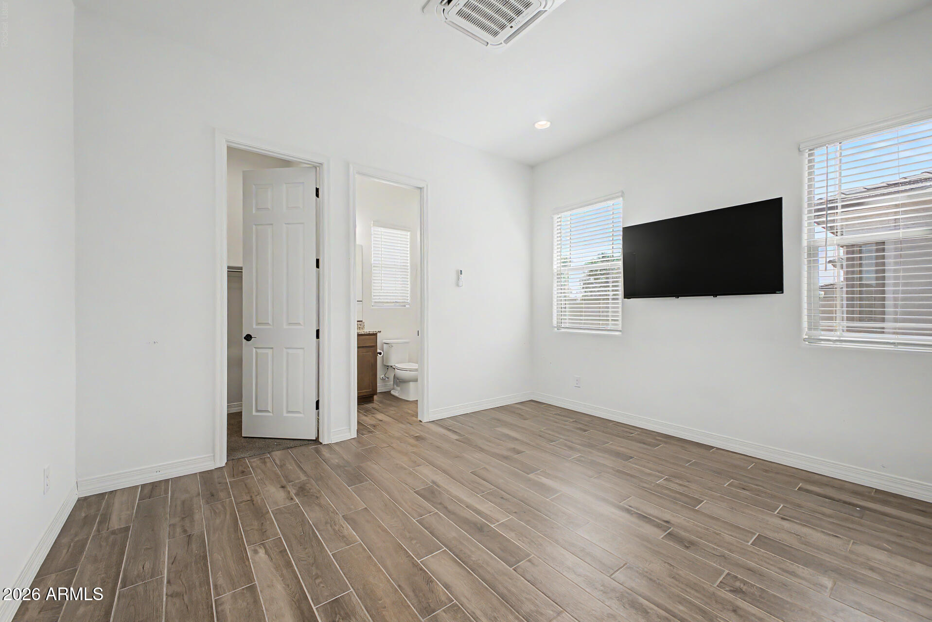 NORTH CREEK - Residential