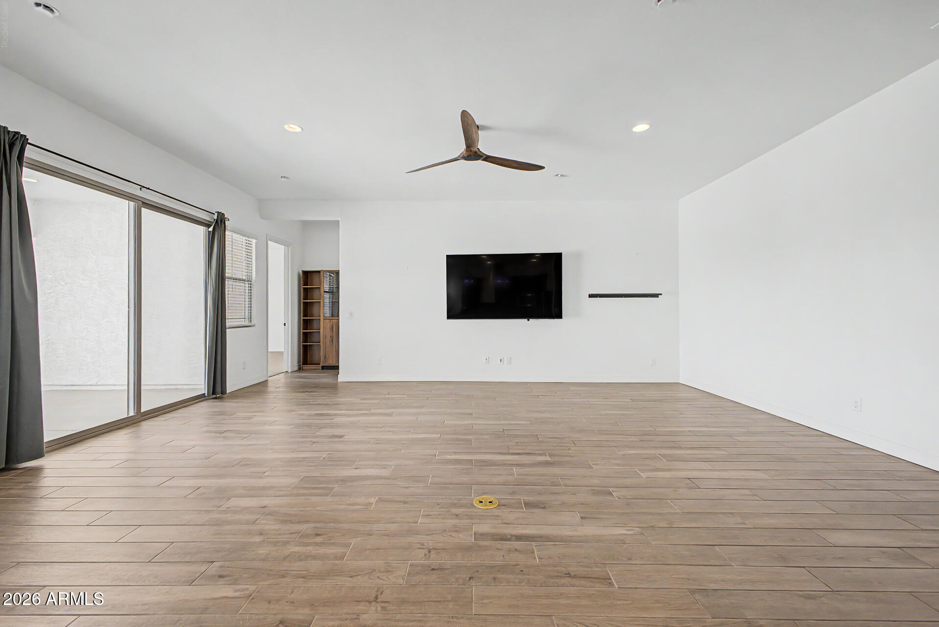 NORTH CREEK - Residential