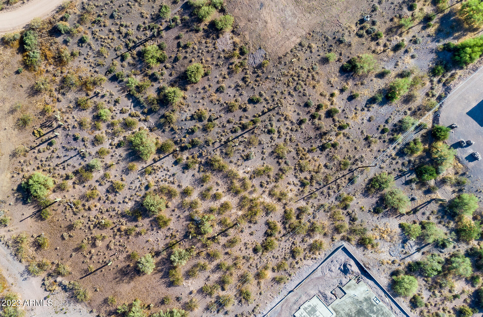 A PORTION OF THE SOUTH HALF OF SECTION 33, TOWNSHI - Land
