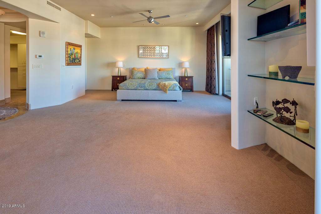 Scottsdale Waterfront - Residential