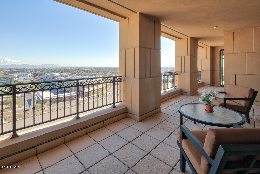 Scottsdale Waterfront - Residential