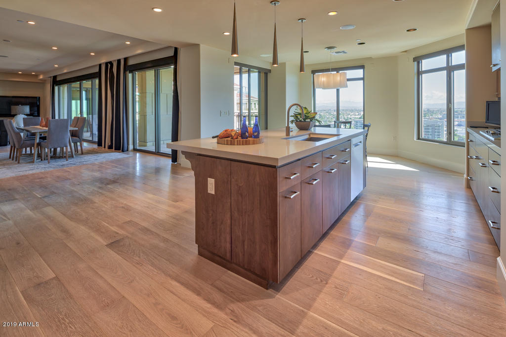 Scottsdale Waterfront - Residential