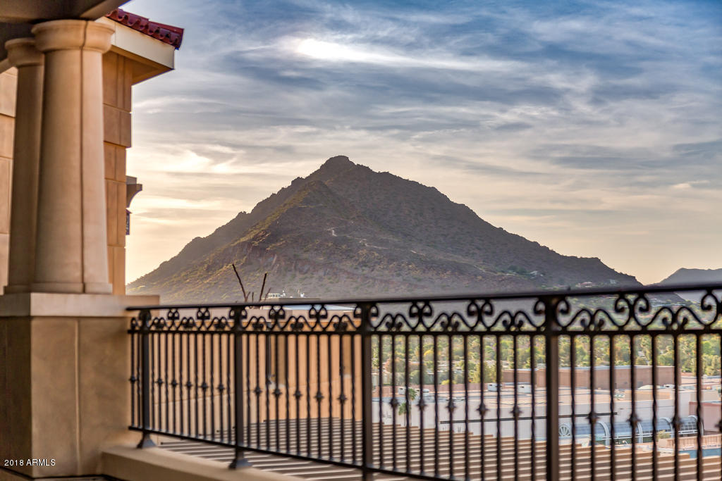 Scottsdale Waterfront - Residential