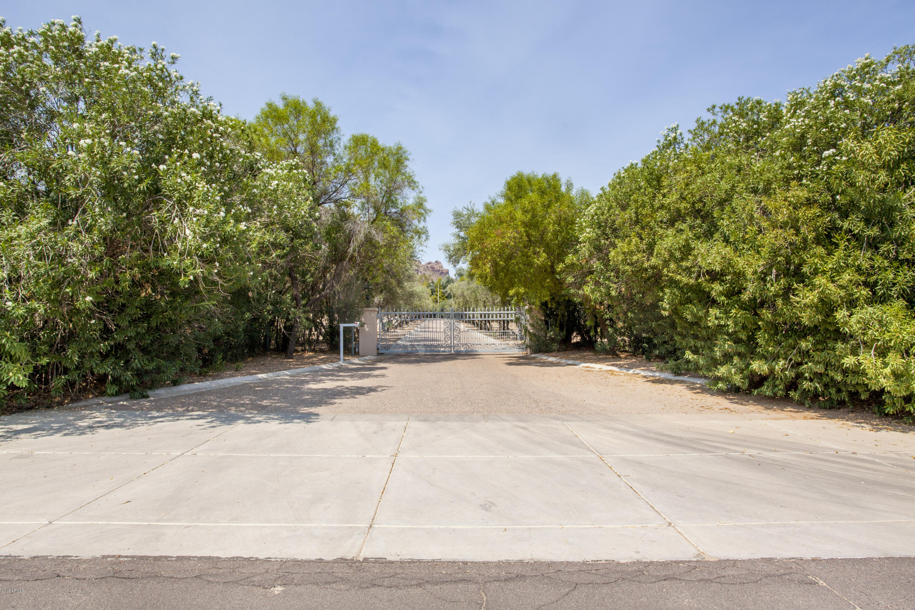 JOKAKE CAMELBACK PROPERTIES - Residential