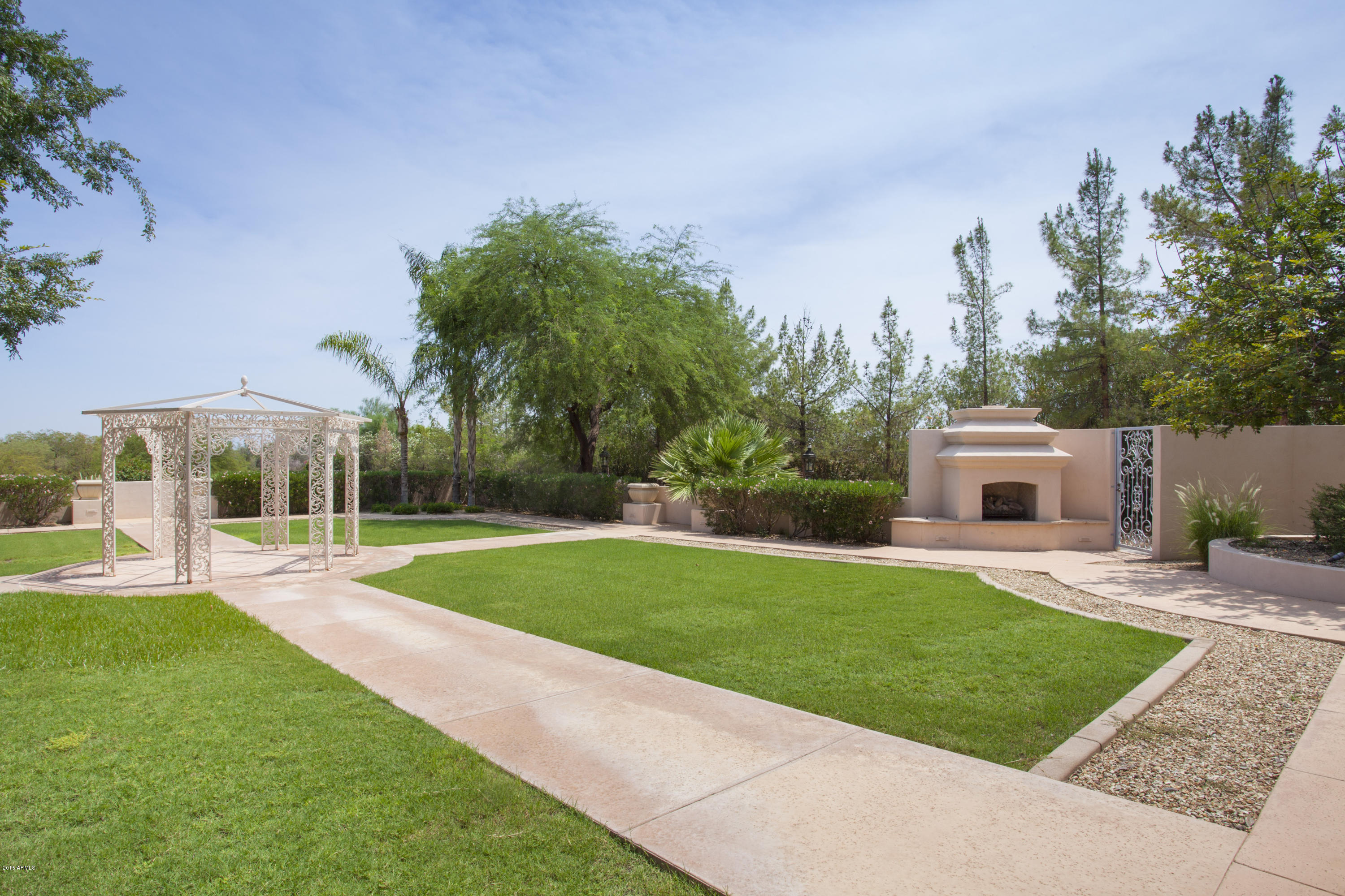 JOKAKE CAMELBACK PROPERTIES - Residential