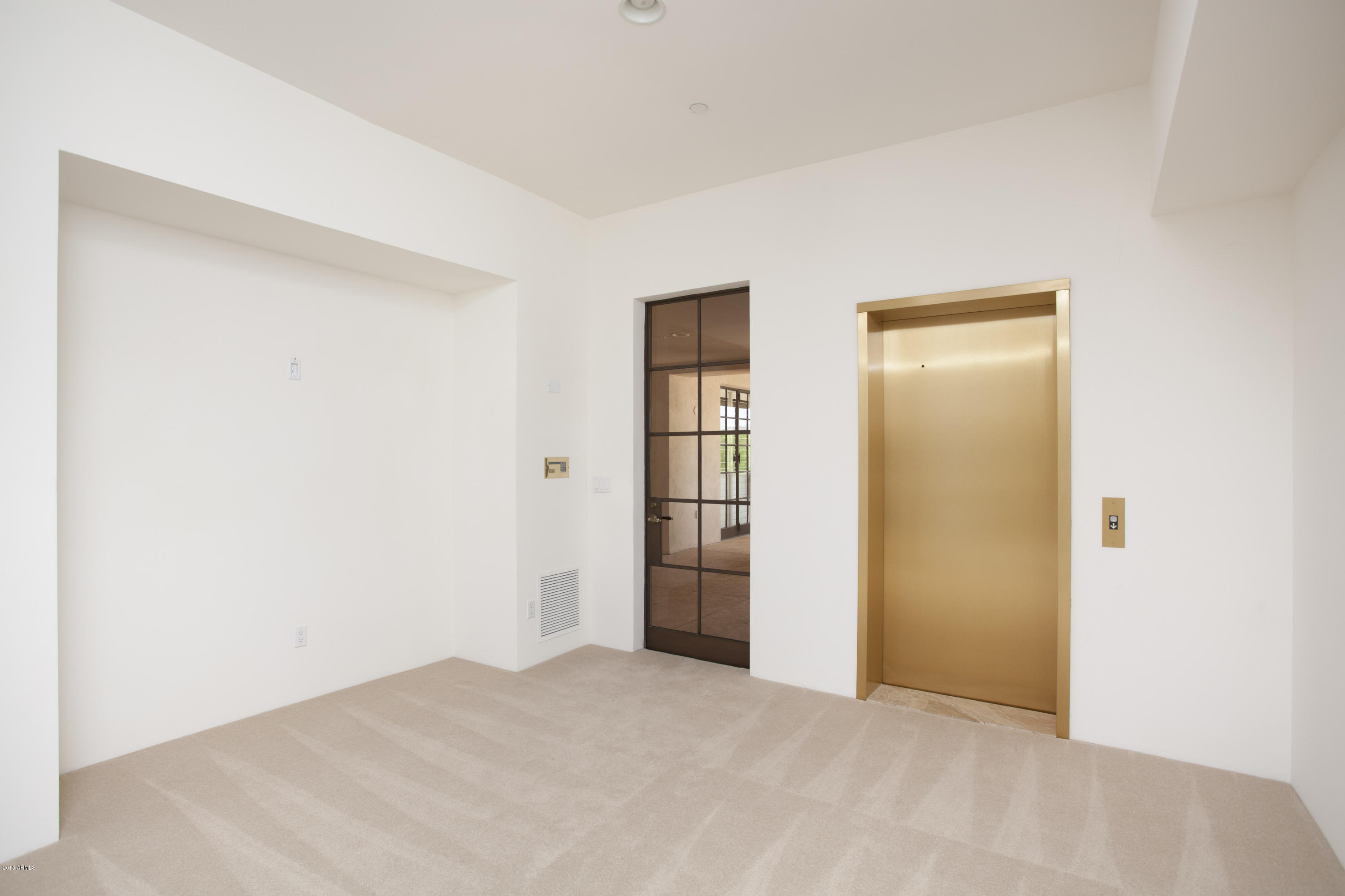 JOKAKE CAMELBACK PROPERTIES - Residential