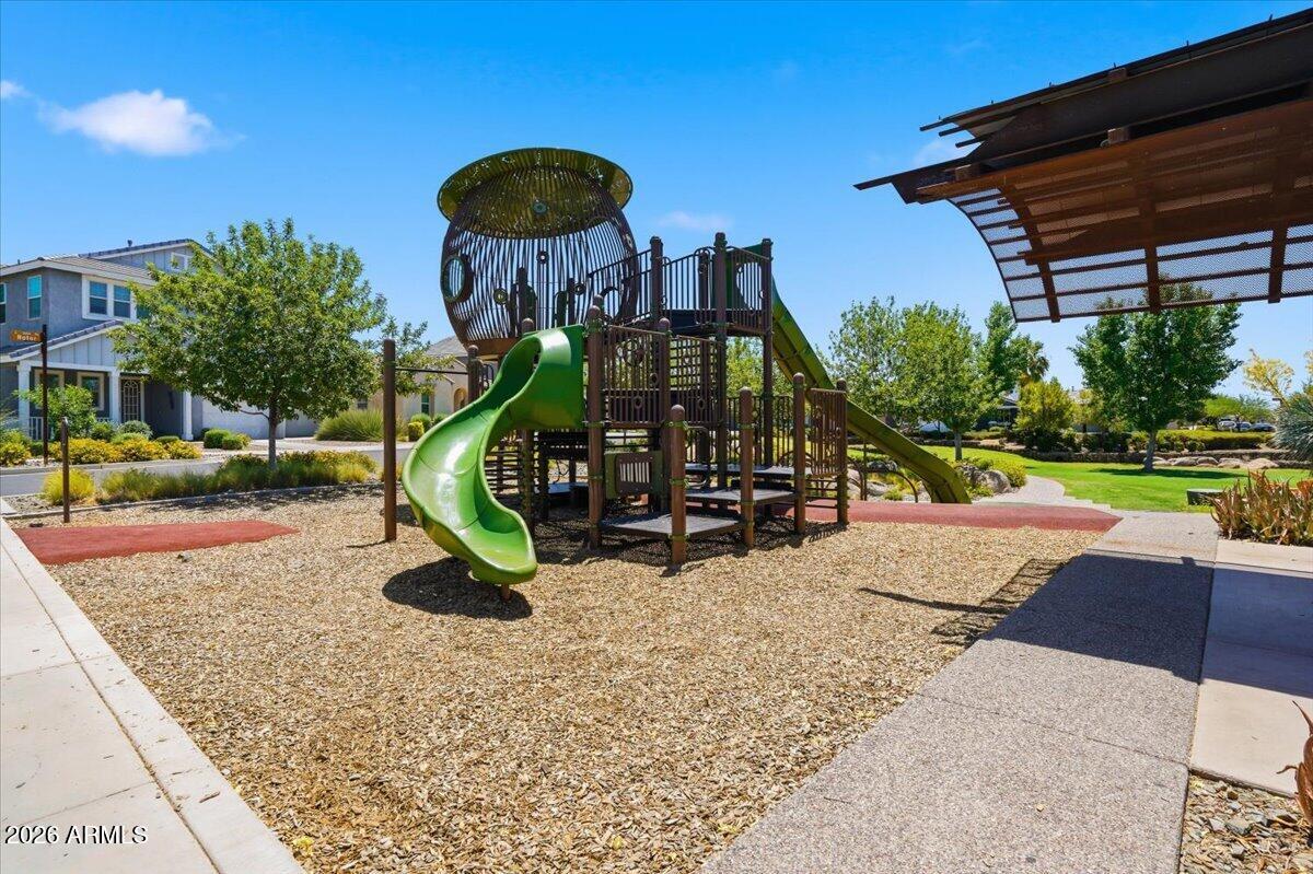 EASTMARK - Residential