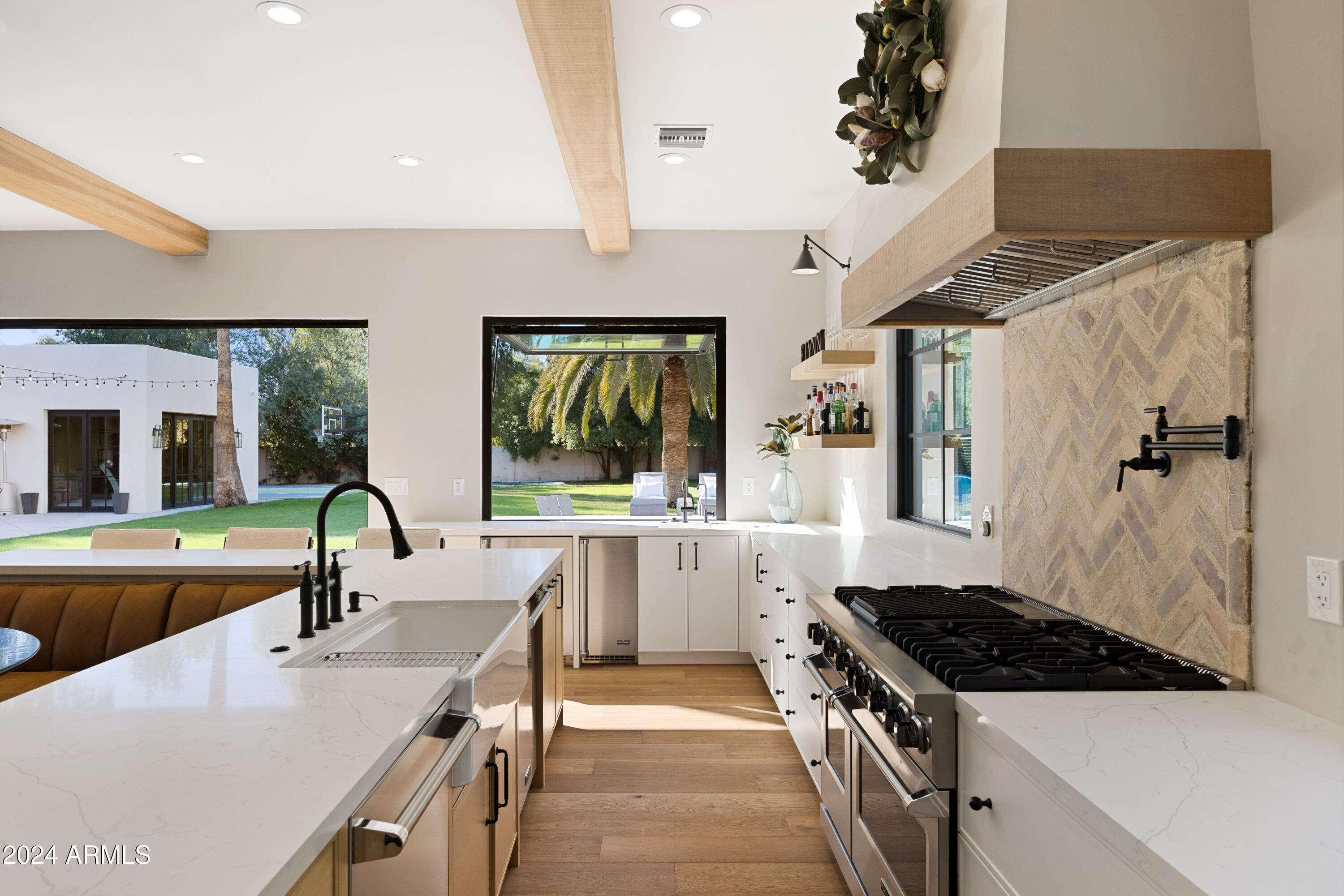 DOUBLETREE RANCHOS 2 - Residential