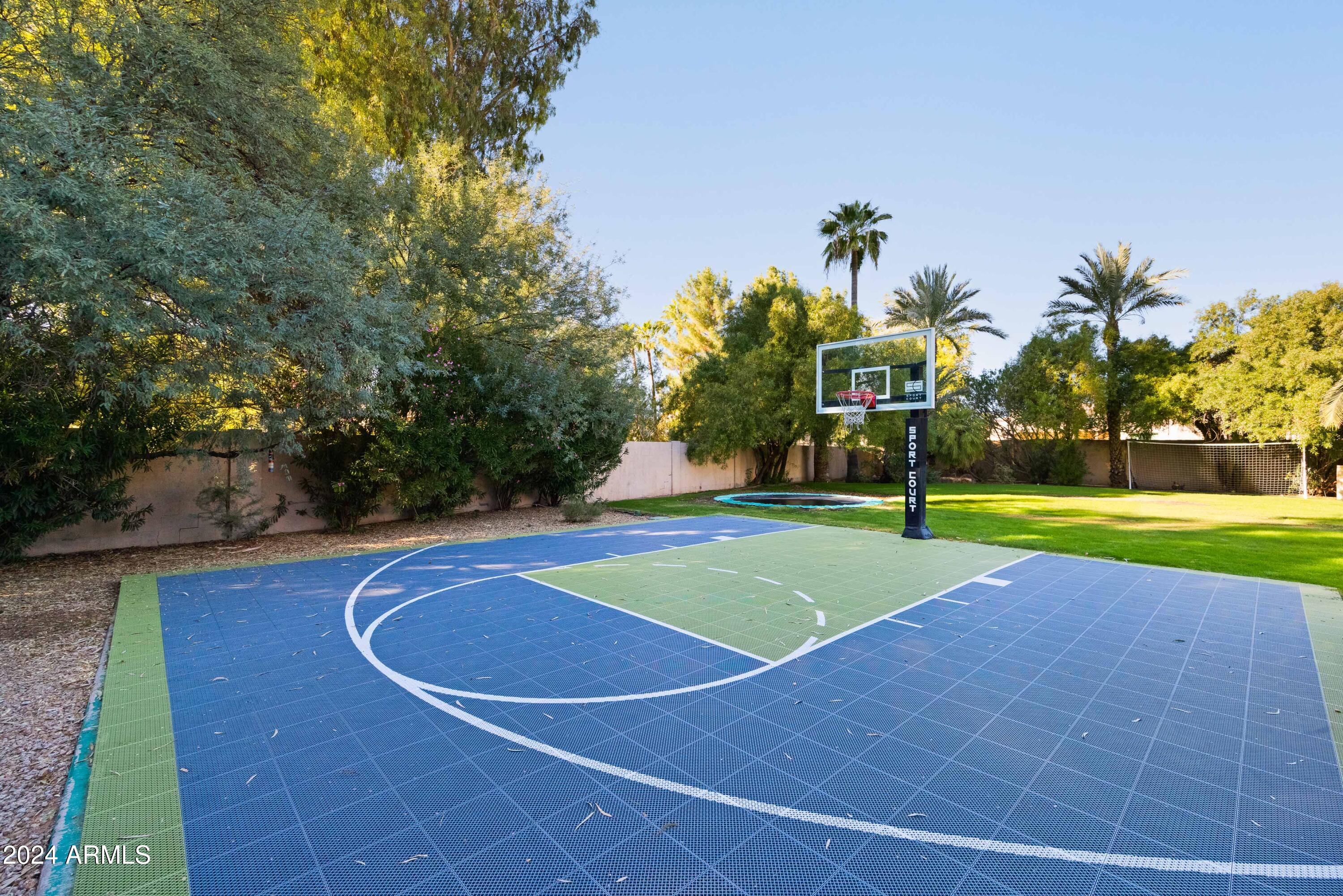 DOUBLETREE RANCHOS 2 - Residential
