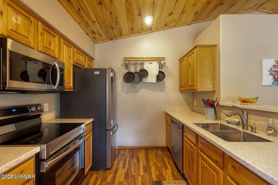 TATANKA VILLAS AT BISON RIDGE - Residential
