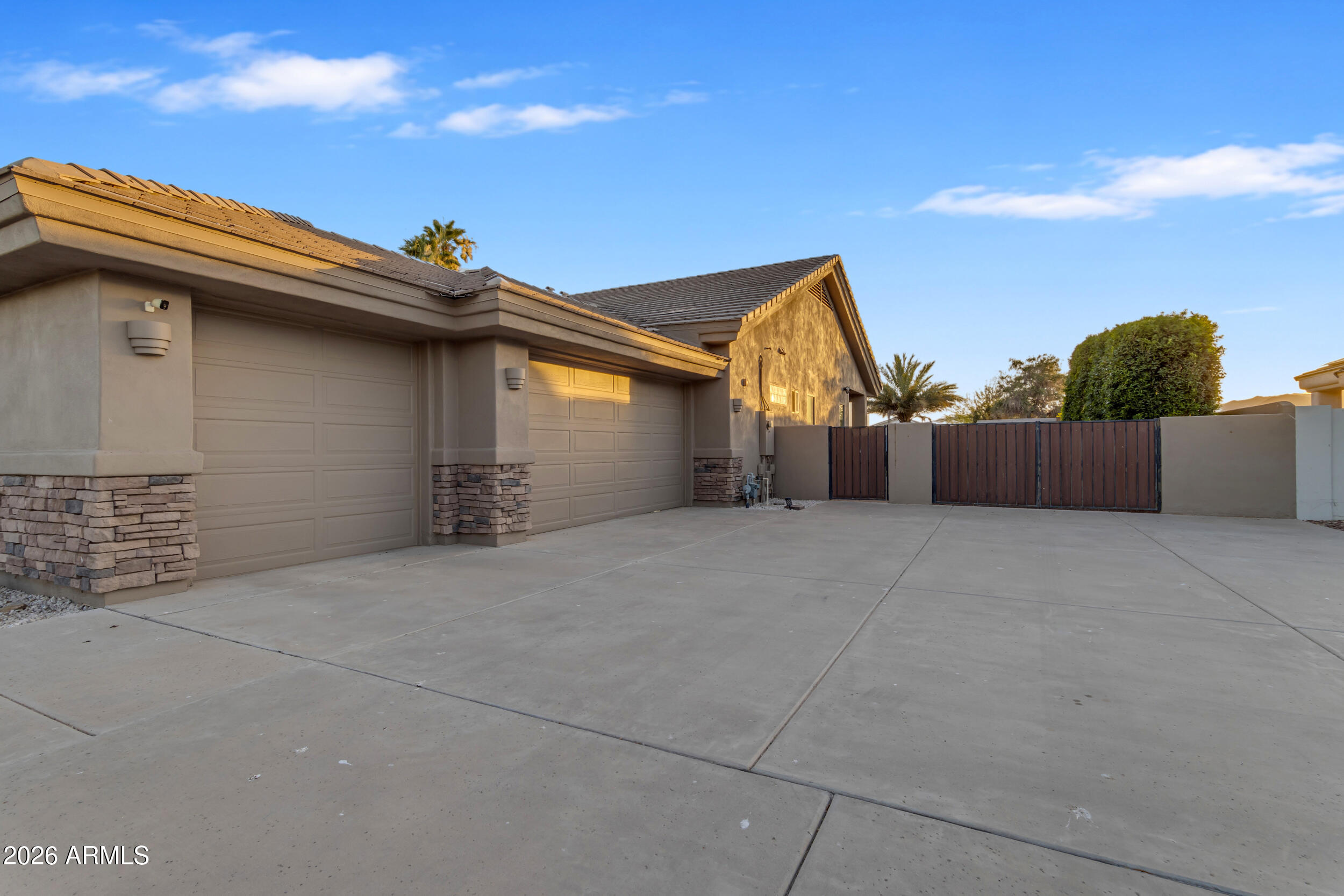 RUSSELL RANCH PHASE 1 - Residential