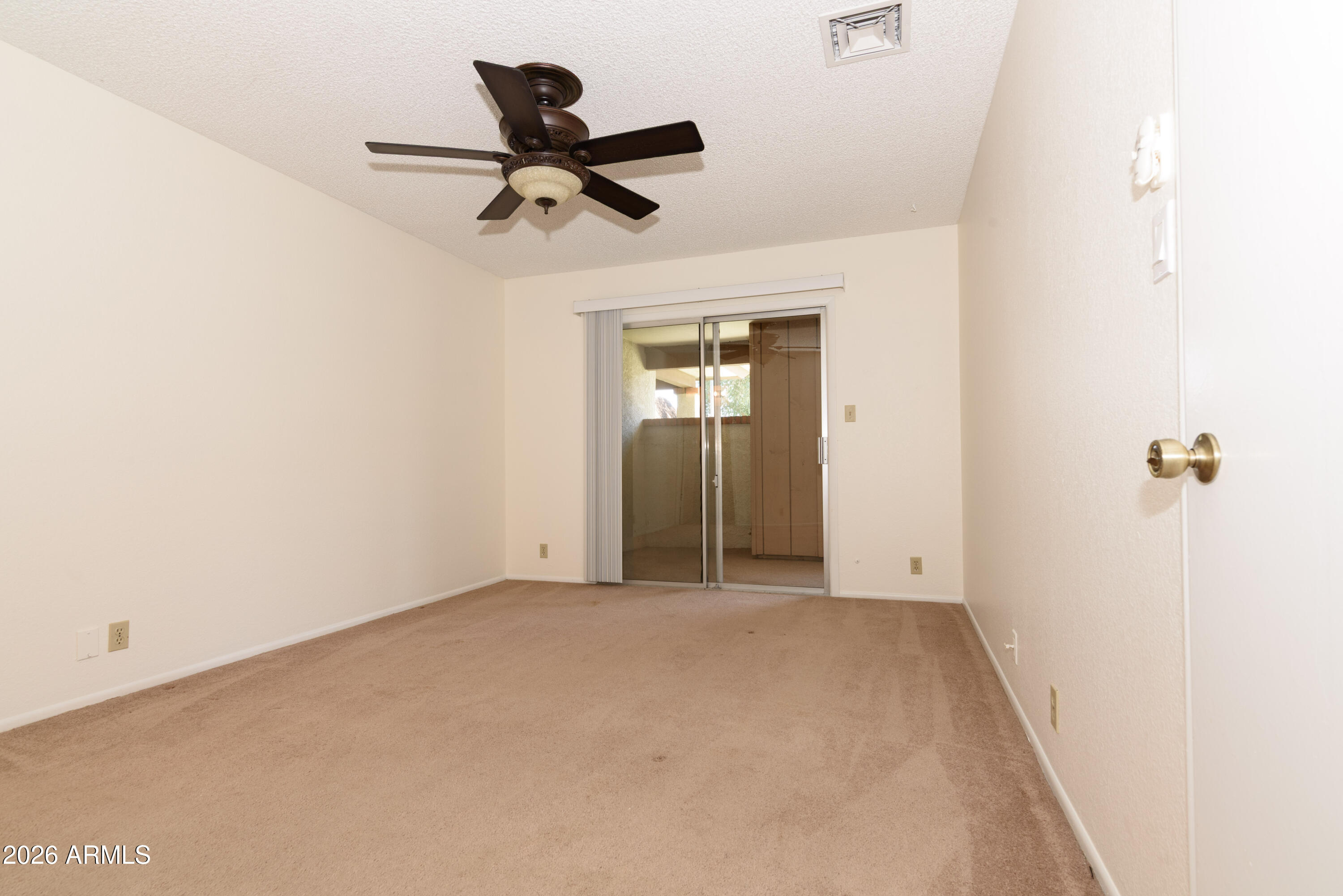 COUNTRY MEADOWS TOWNHOUSES - Residential