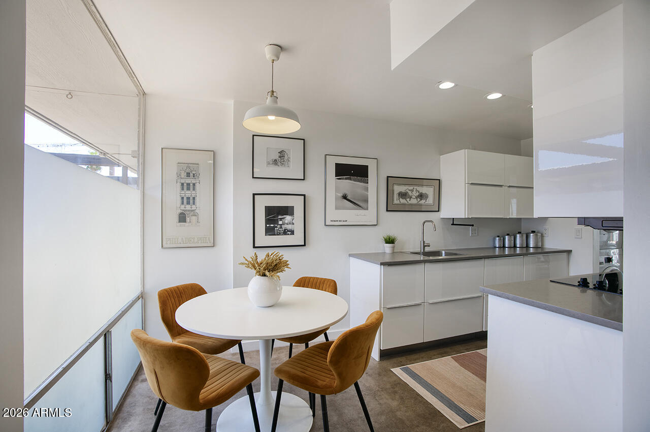 GRANDVIEW GARDEN CONDOMINIUM - Residential