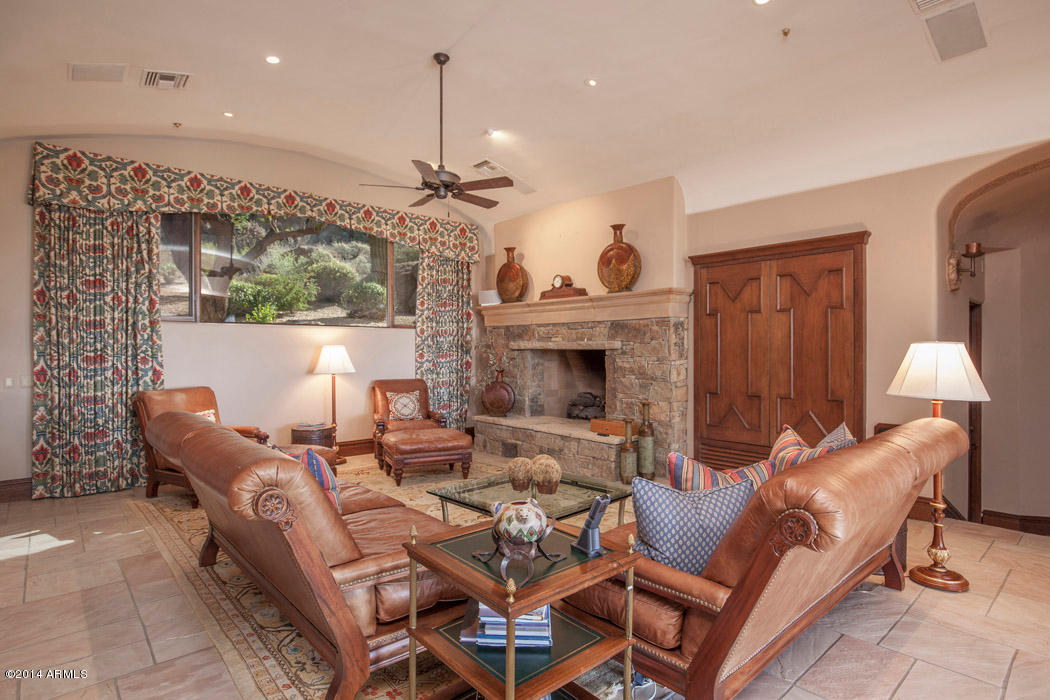 Estancia - Residential