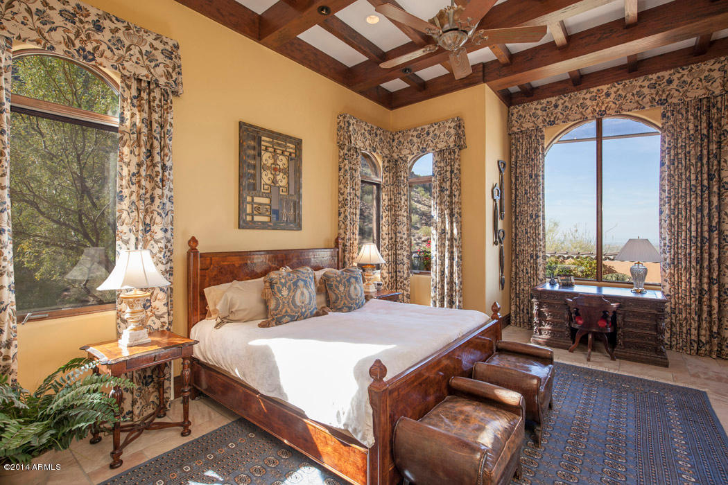 Estancia - Residential