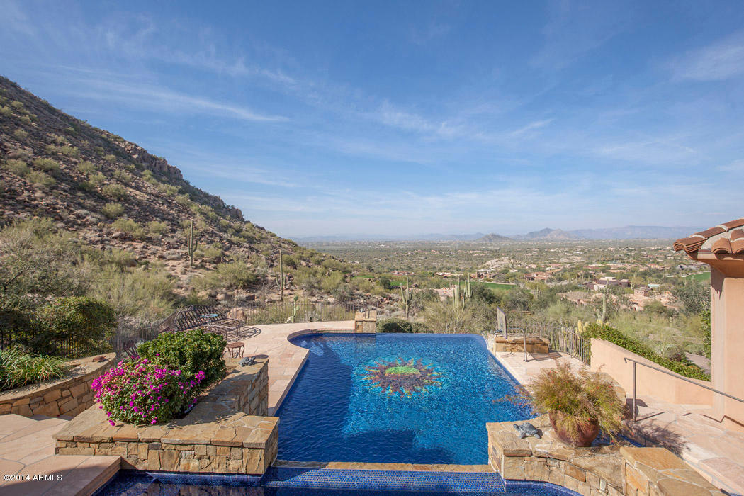 Estancia - Residential
