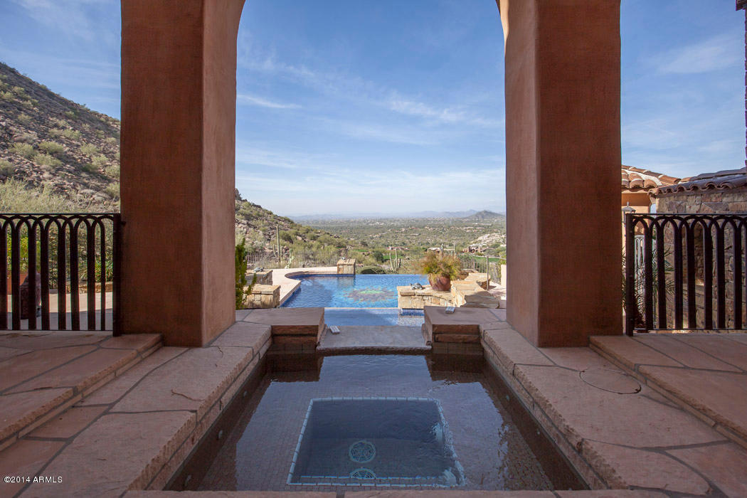 Estancia - Residential