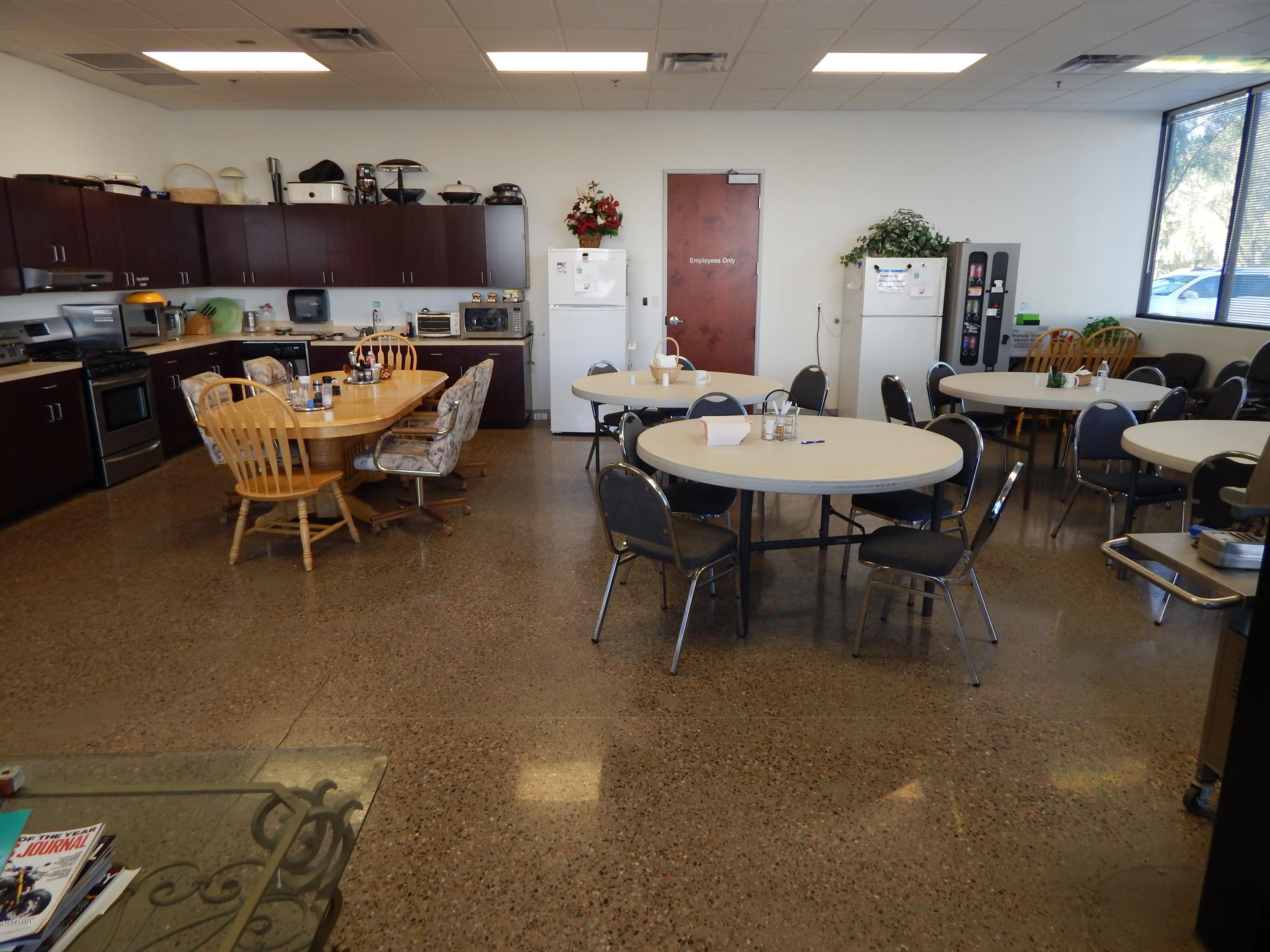 FALCON COMMERCE PARK - Commercial Sale