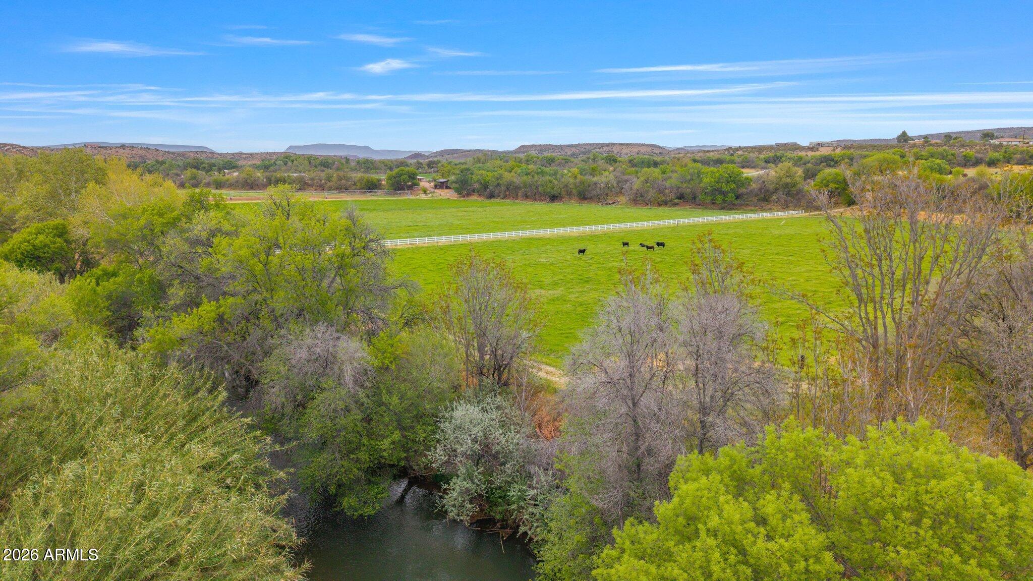 RIO BONITO RANCH - Land