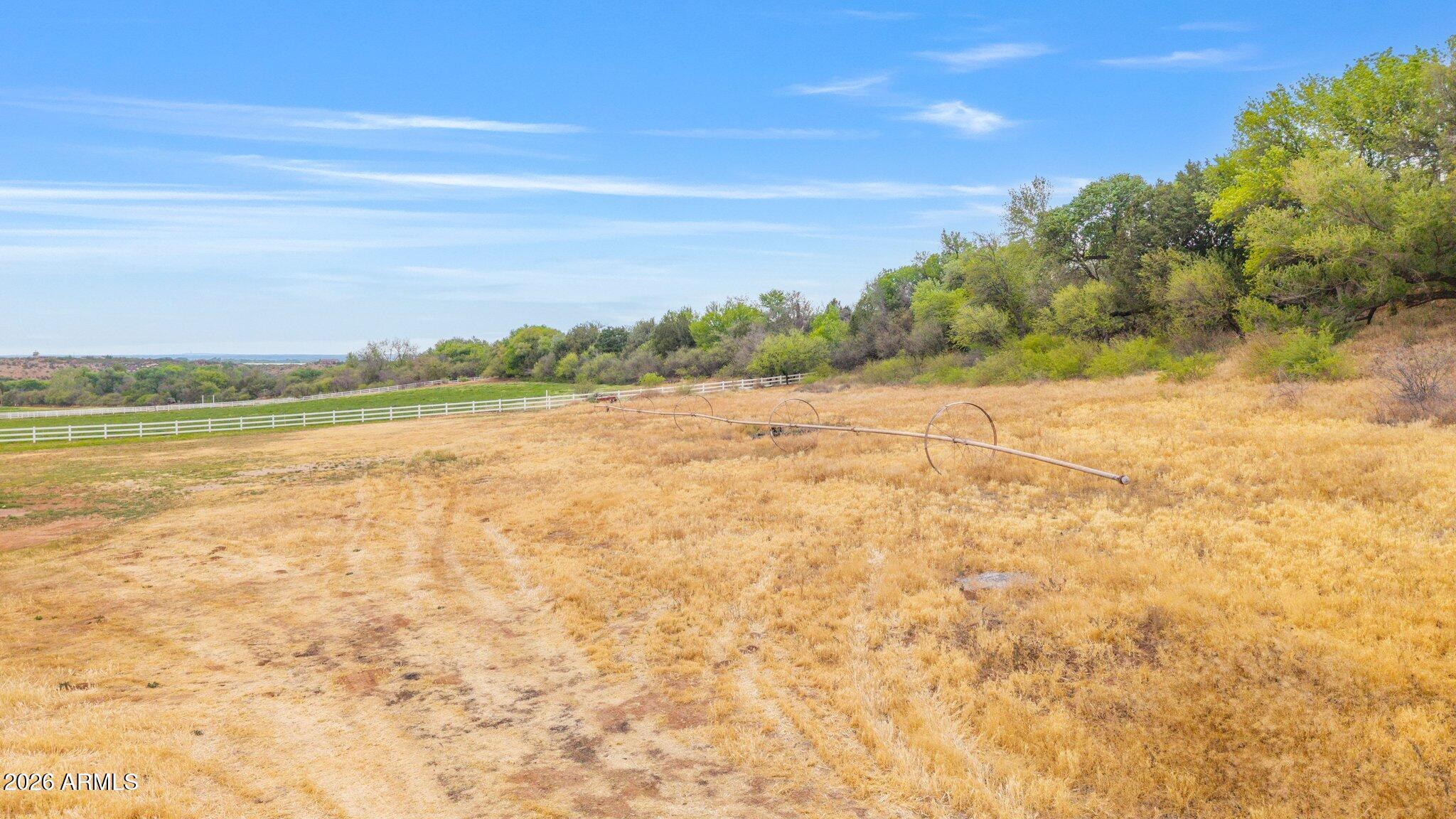 RIO BONITO RANCH - Land