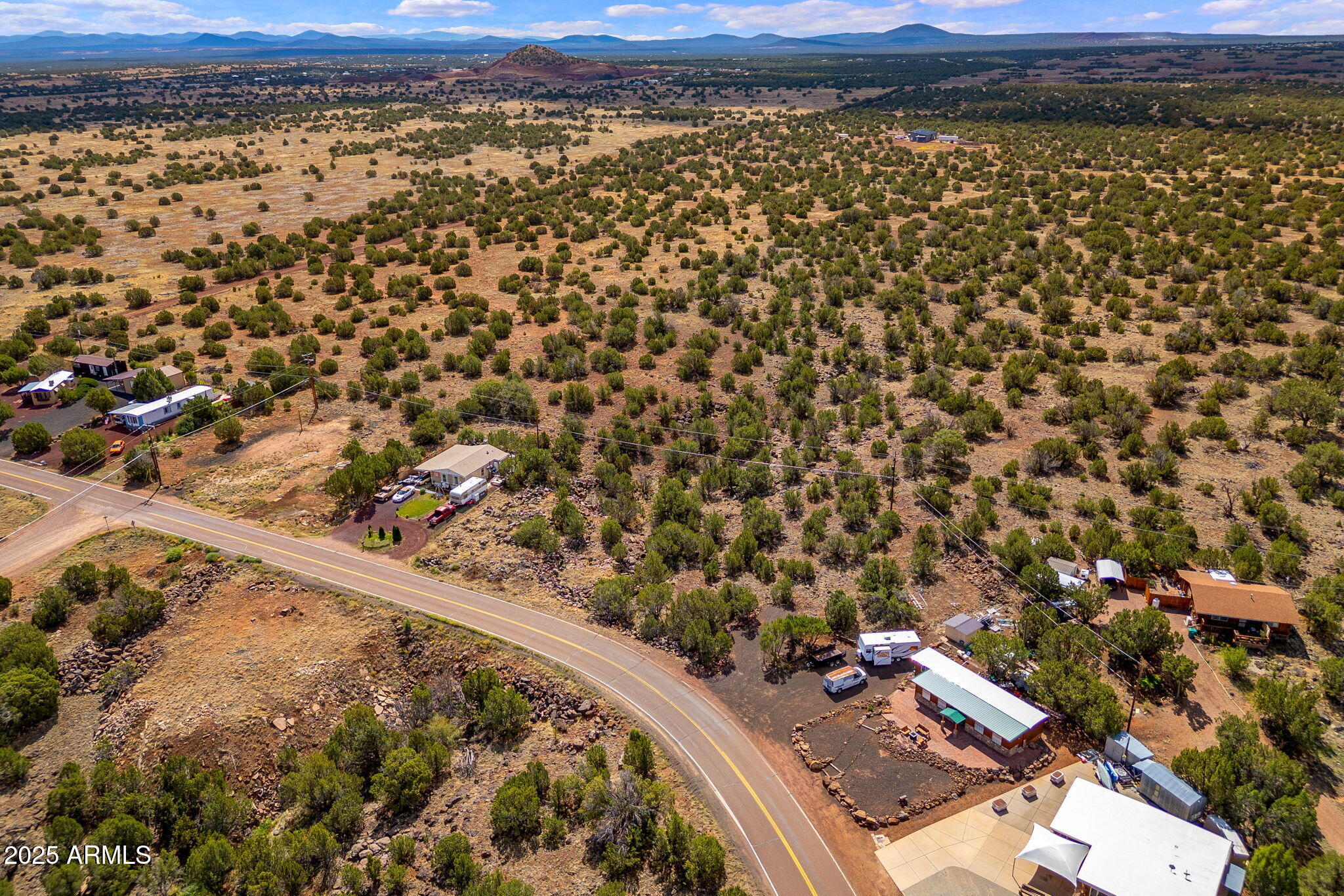 WHITE MOUNTAIN LAKES UNIT 11 - Land