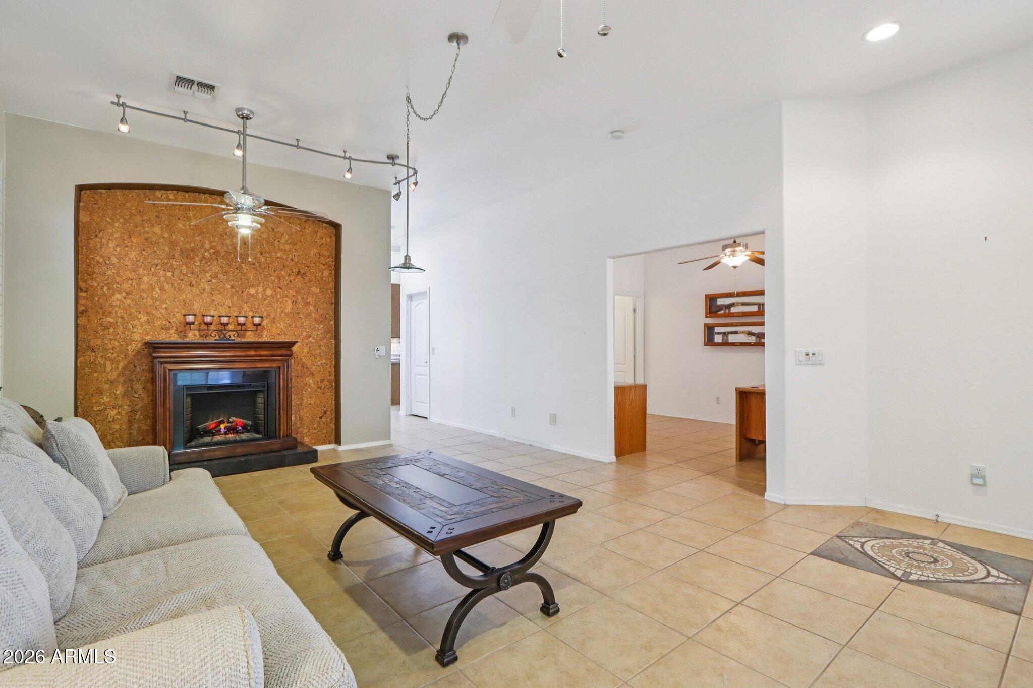 SIERRA VISTA - Residential