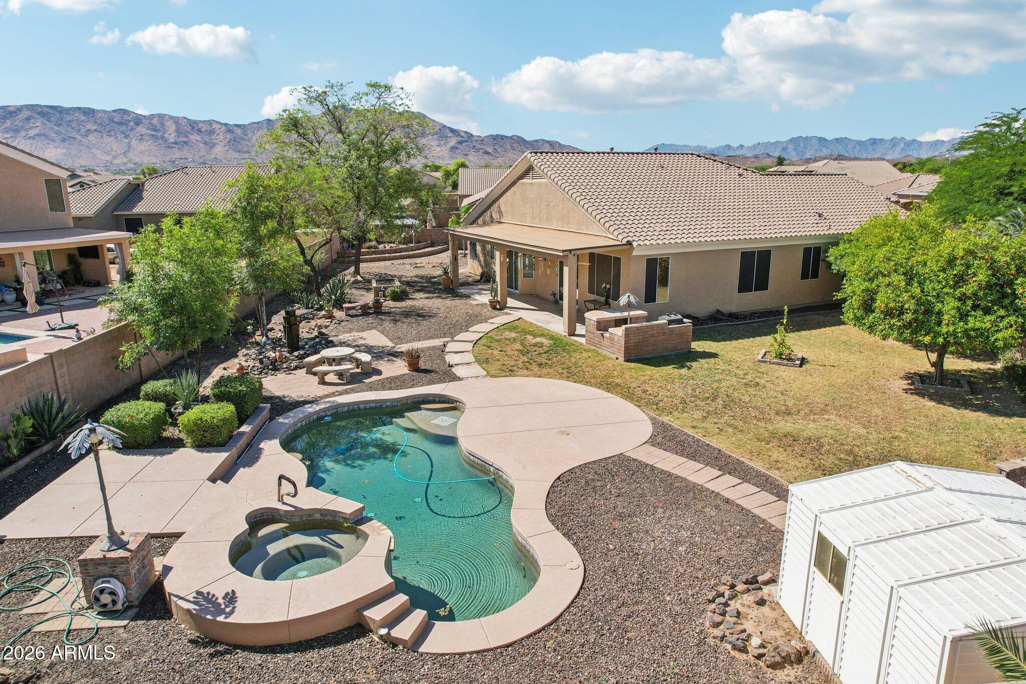 SIERRA VISTA - Residential