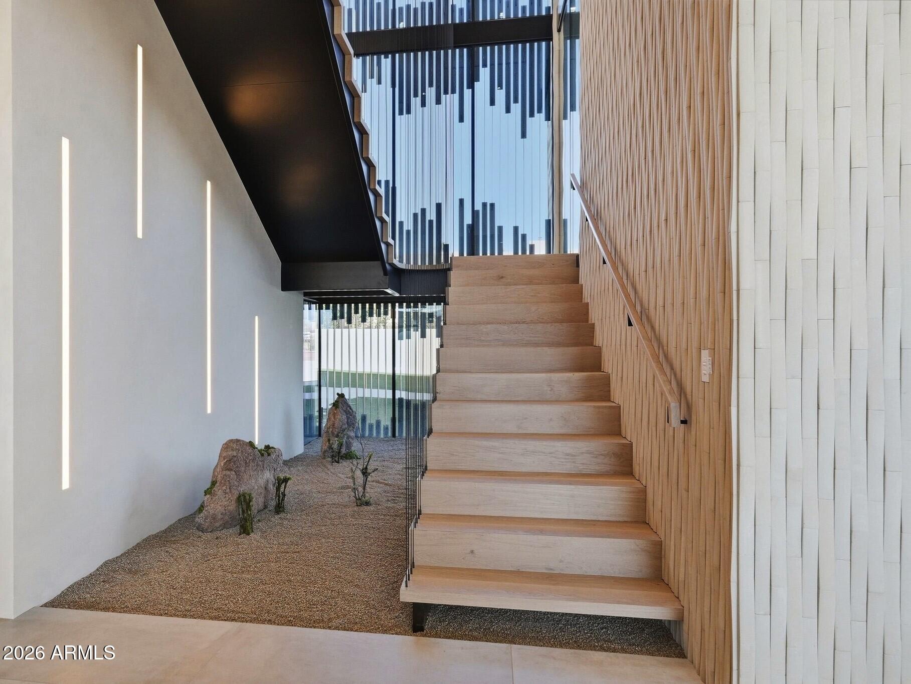 HIGHLANDS - Residential