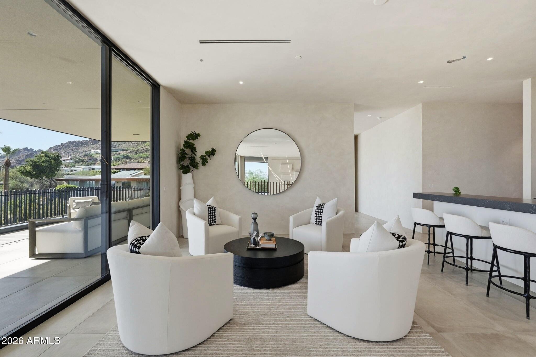 HIGHLANDS - Residential
