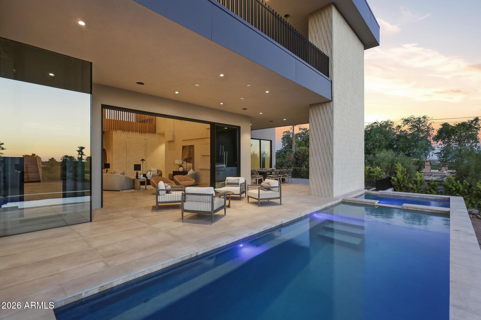 HIGHLANDS - Residential