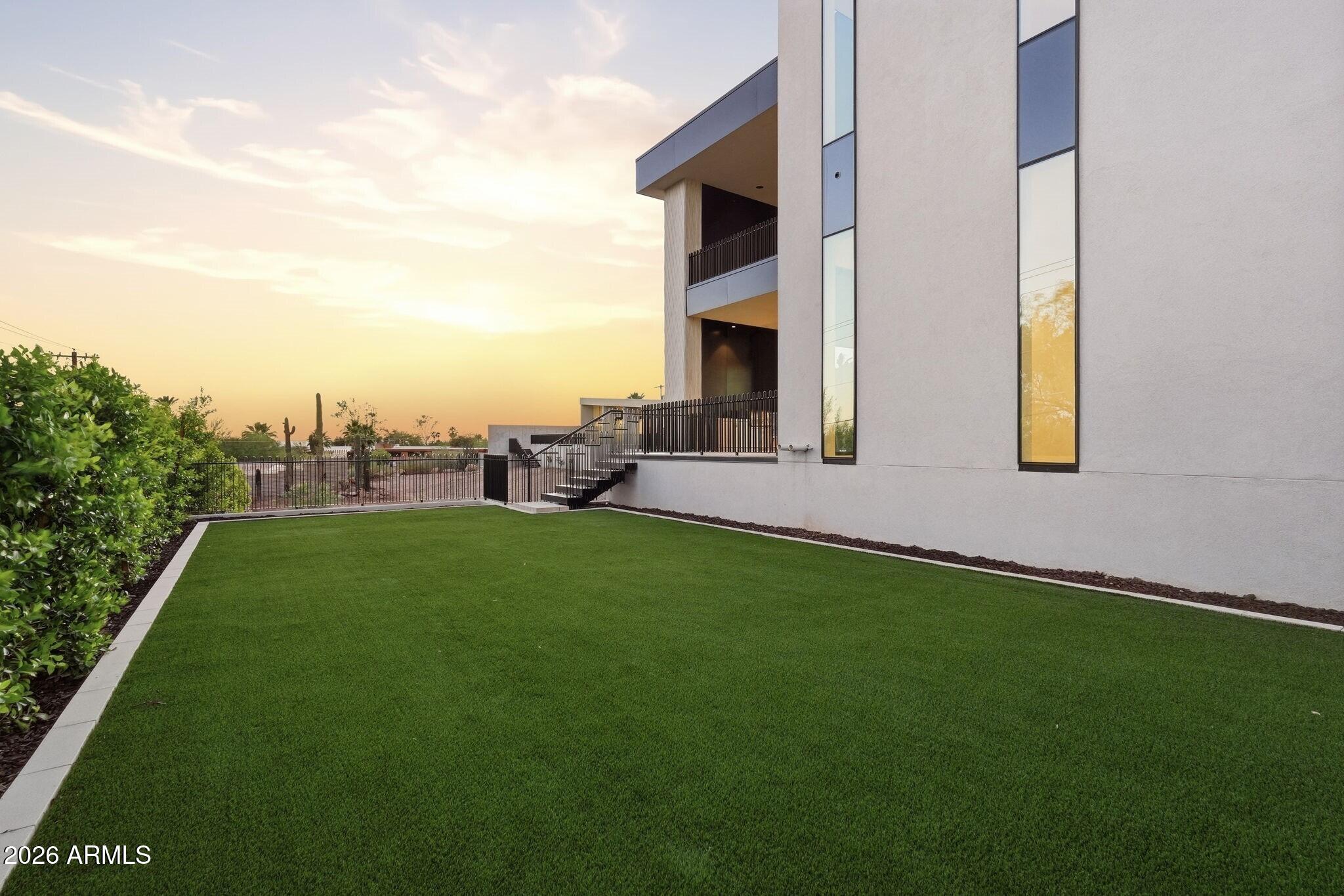 HIGHLANDS - Residential