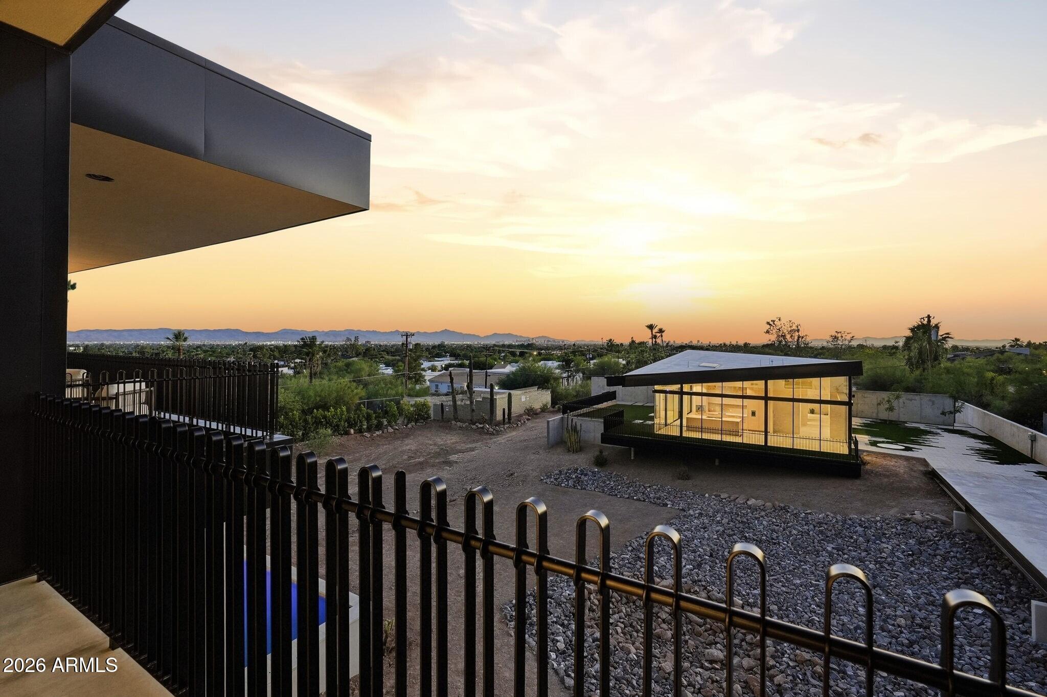 HIGHLANDS - Residential