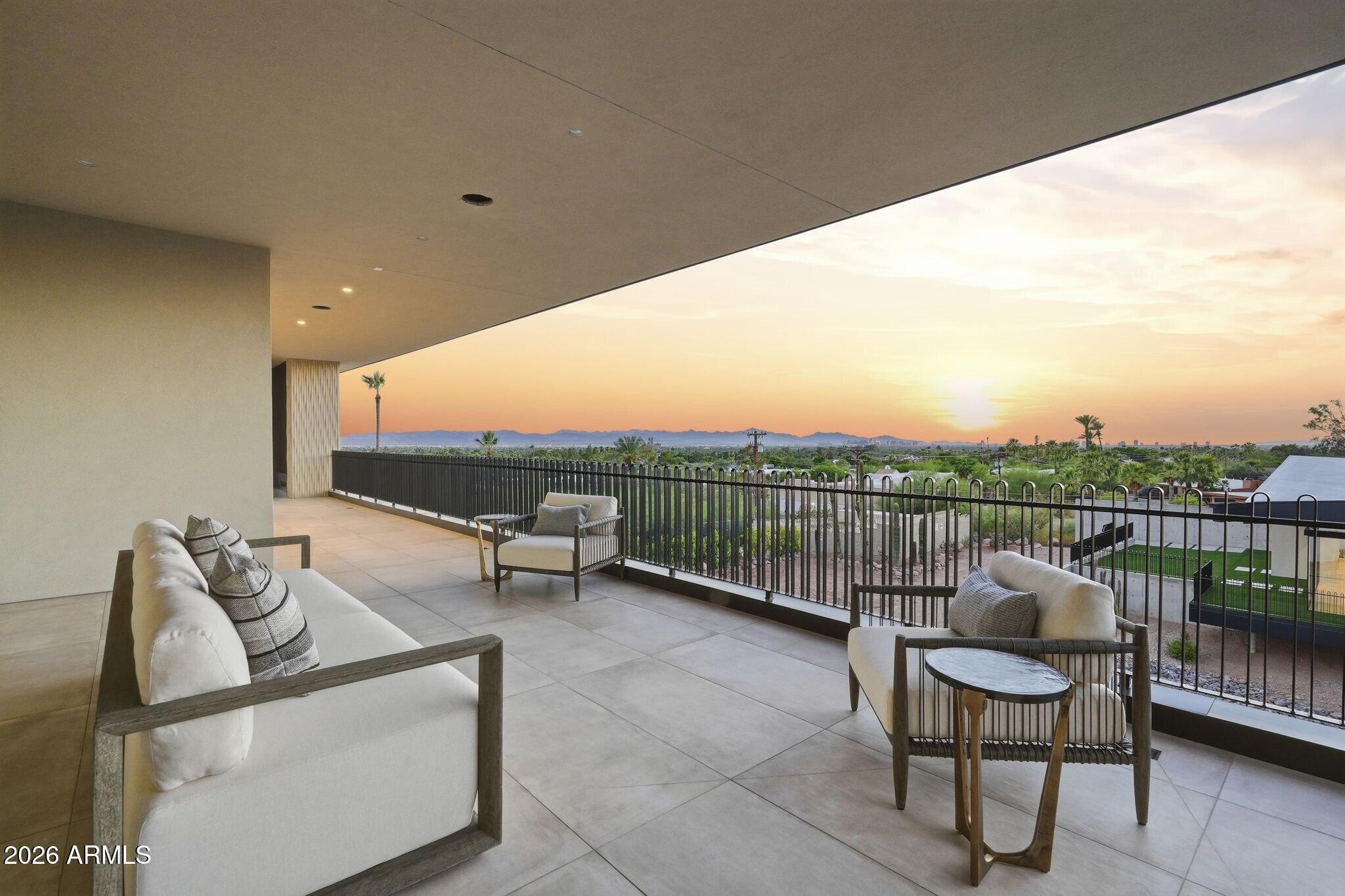 HIGHLANDS - Residential